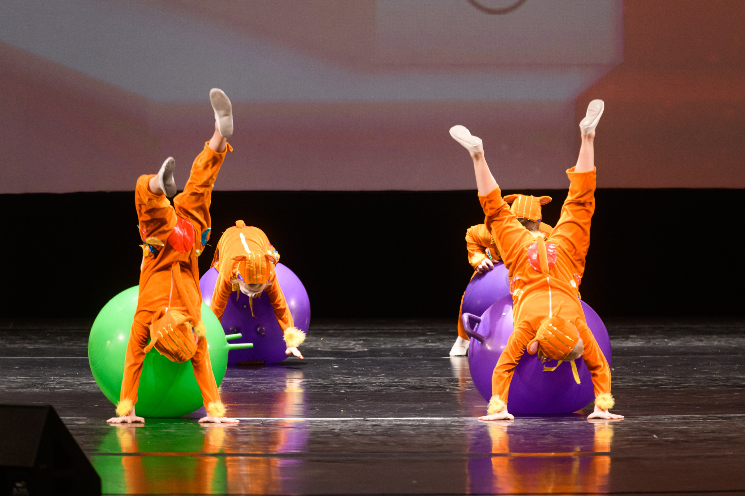 23 апреля, часть 1, БКЗ Октябрьский, г. Санкт-Петербург. Золотое яблочко