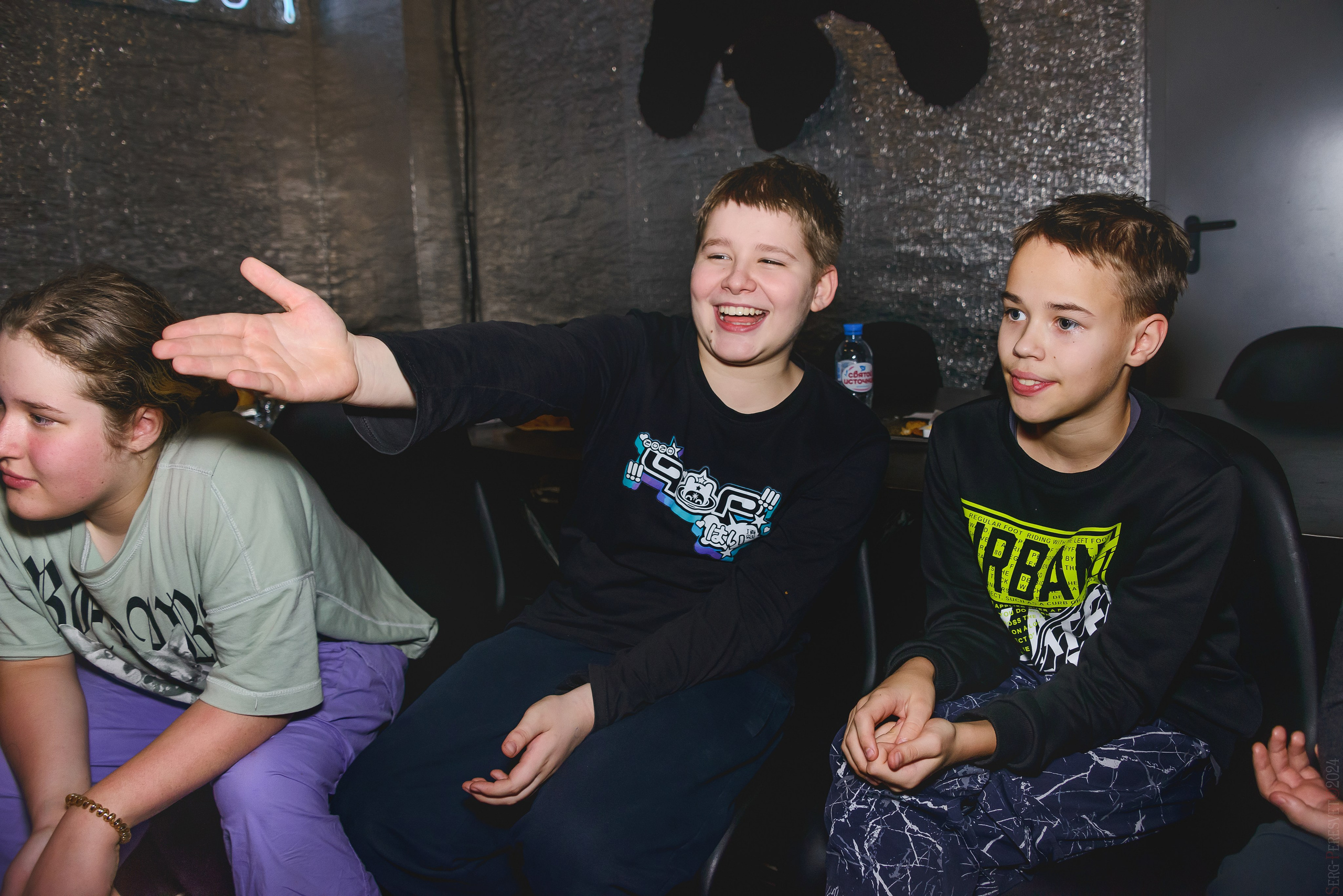 Треш-коробка. Ваш фотограф на праздник в Москве, Раменском, Жуковском, Люберцах