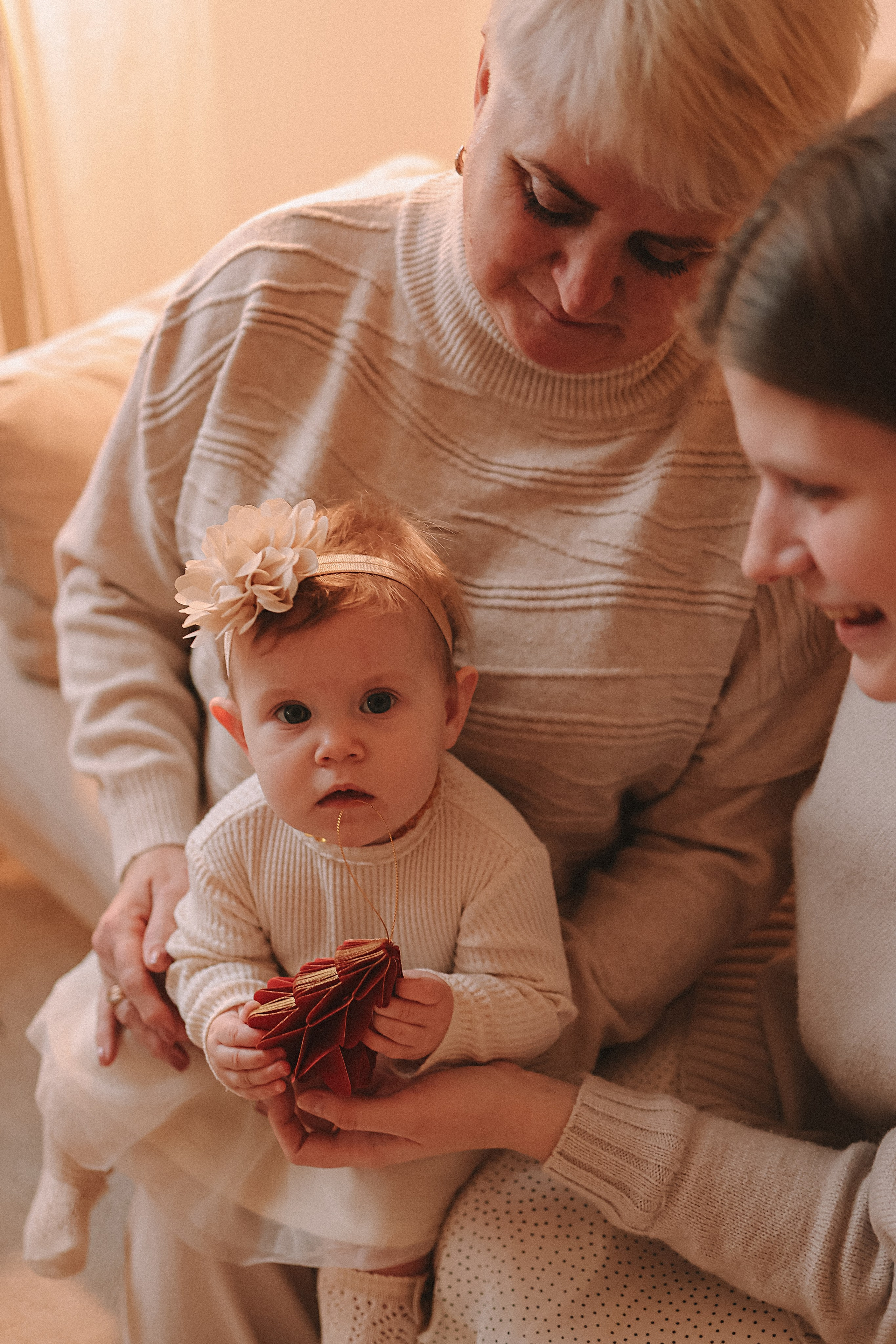 Квартира. Семейный фотограф Тюмень, фотограф на роды Салмина Мария