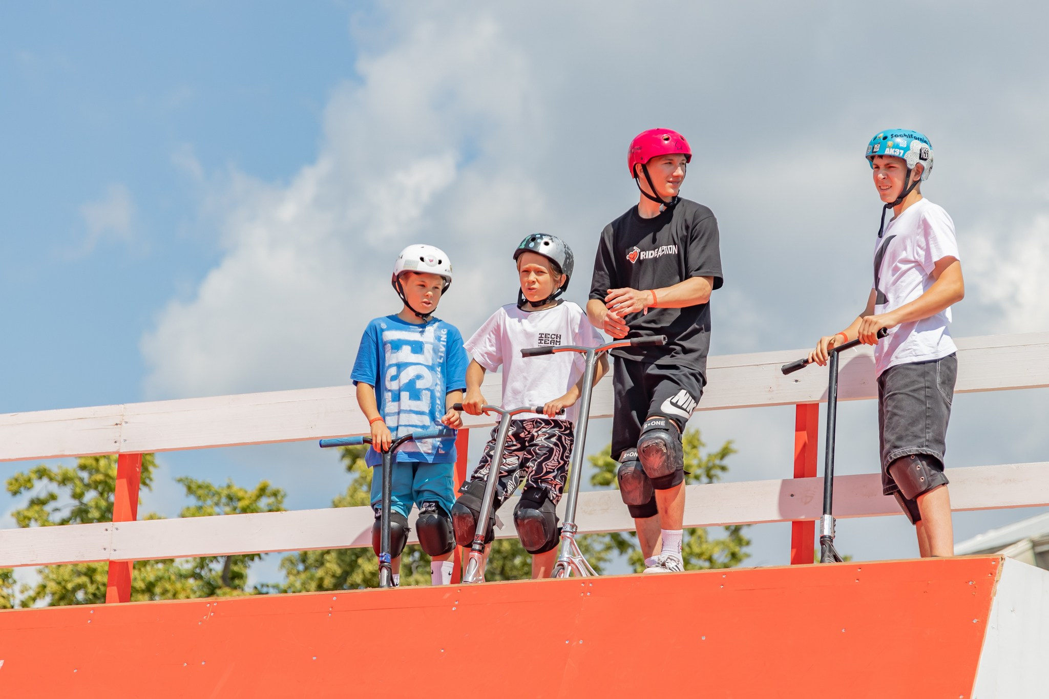 1 июля день спорта в Лужниках 2023. Репортажный, семейный и студийный фотограф в Москве Демин Алексей