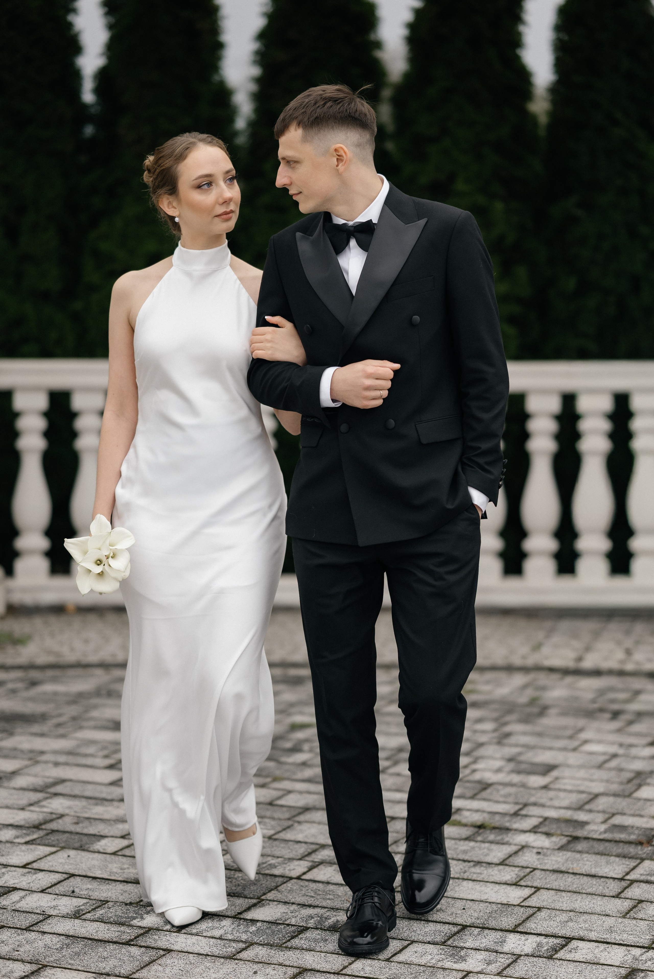 Wedding day in Martinique Bar. Wedding PHOTOGRAPHER Andrew Vnukov