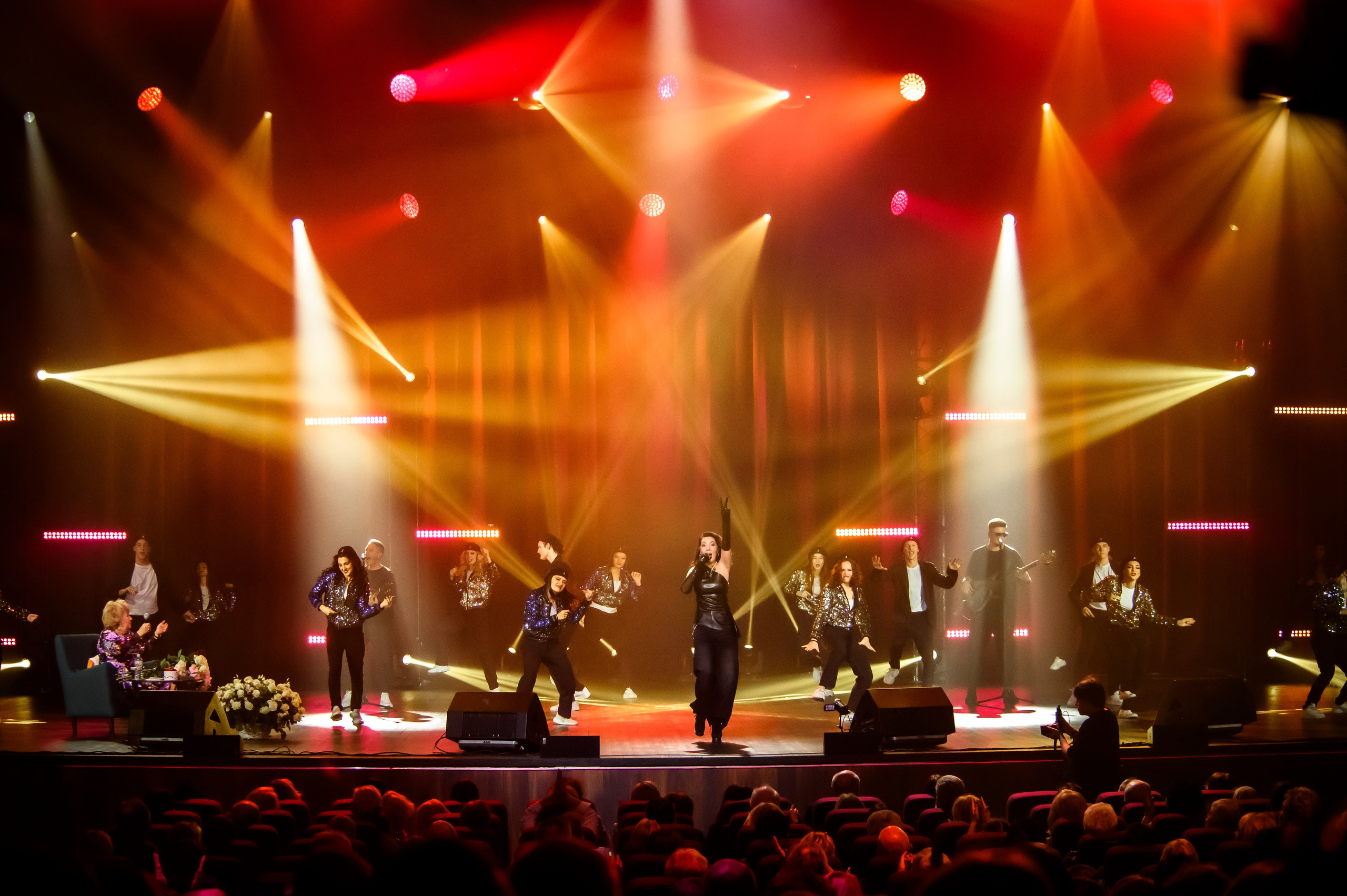 Лариса Рубальская — КЗ «Москва», Остров мечты. Бренд-фотограф для экспертов и блогеров в Москве Влада Горбовская