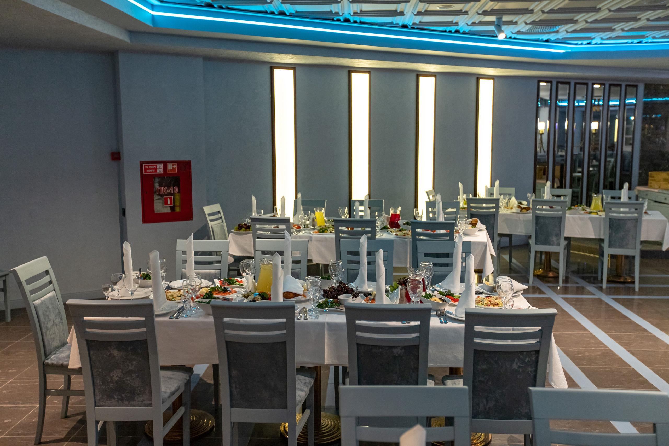 Банкетный зал при отеле «Нептун». Фотограф Махлаева Виктория/Санкт-Петербург