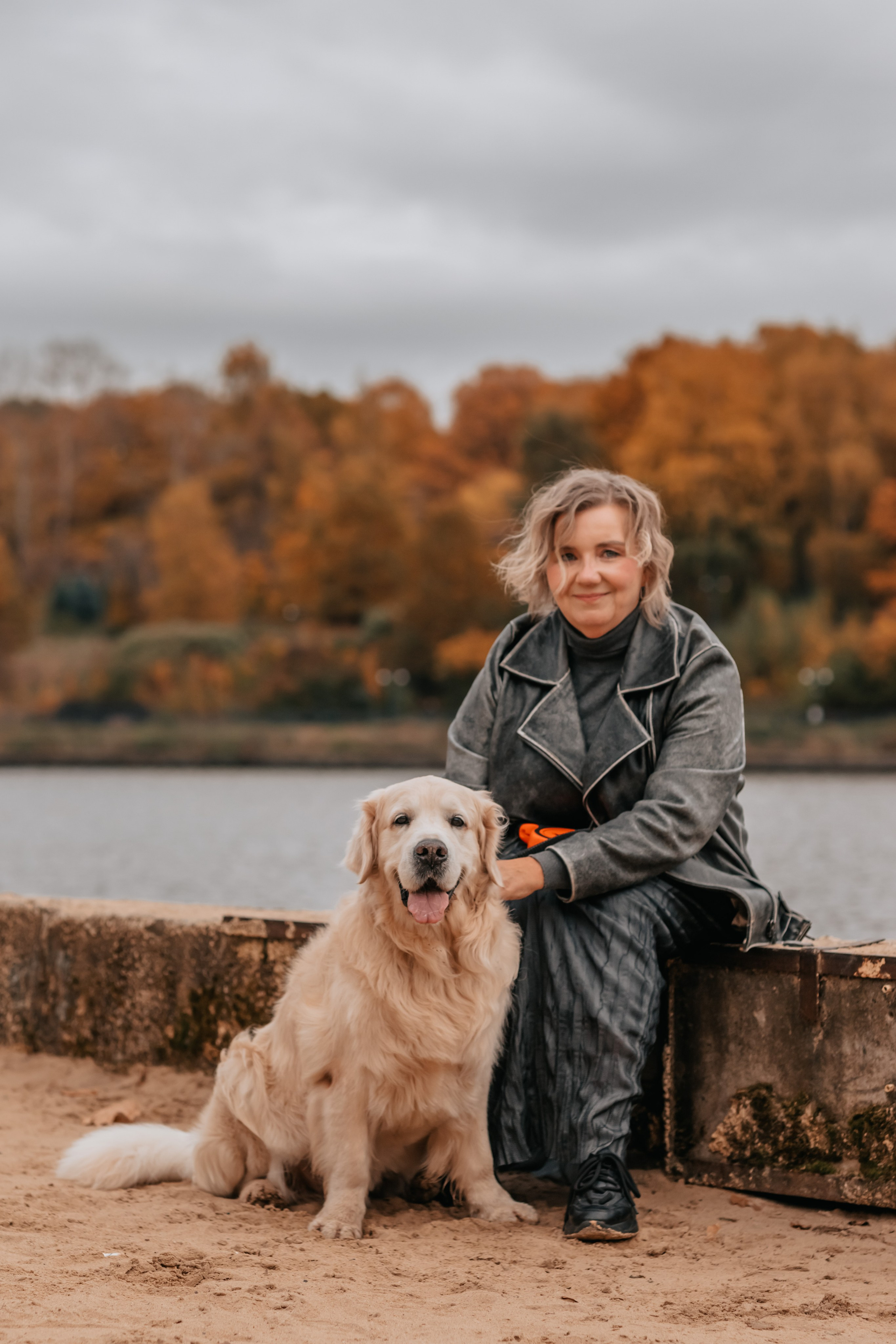 Рэм и семья, прогулка в осеннем парке. Семейный фотограф анималист Мария Крючкова