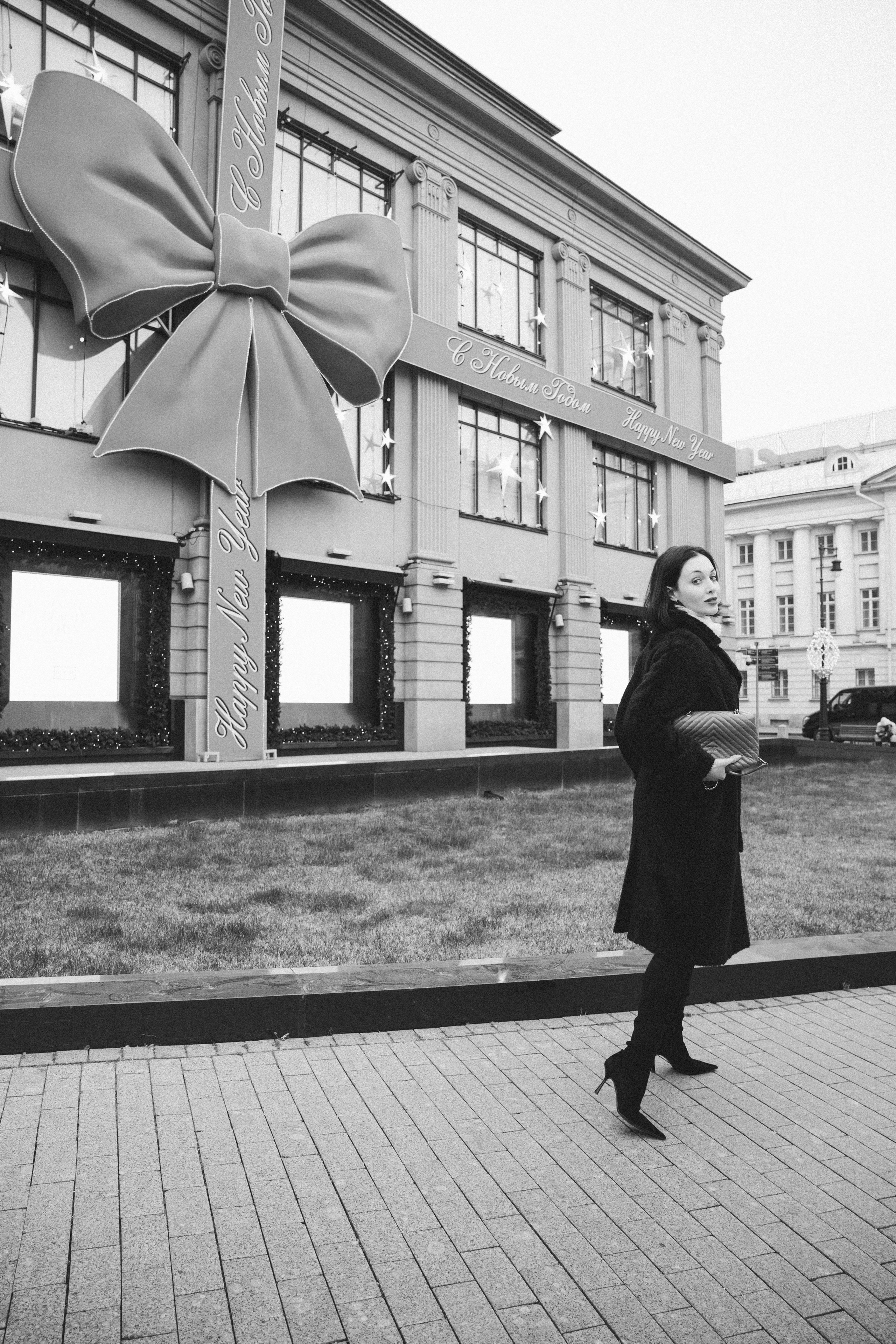 ОЛЯ. Я фотограф из Москвы к Вашим услугам