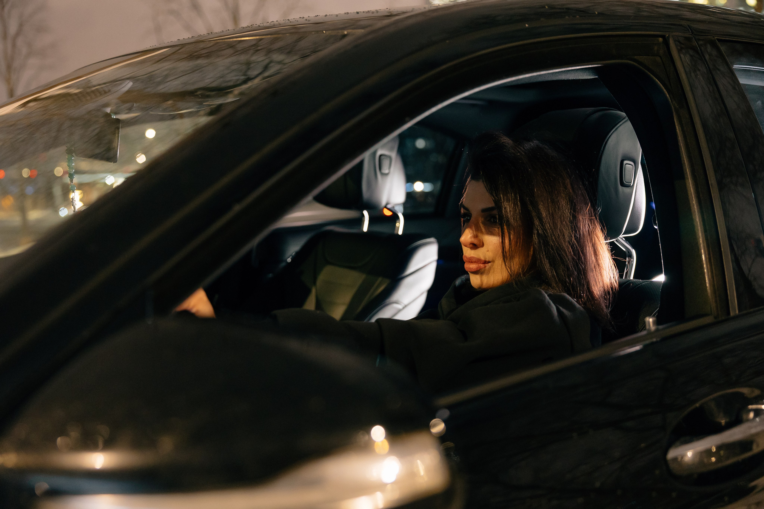 МАРИНА. Я фотограф из Москвы к Вашим услугам