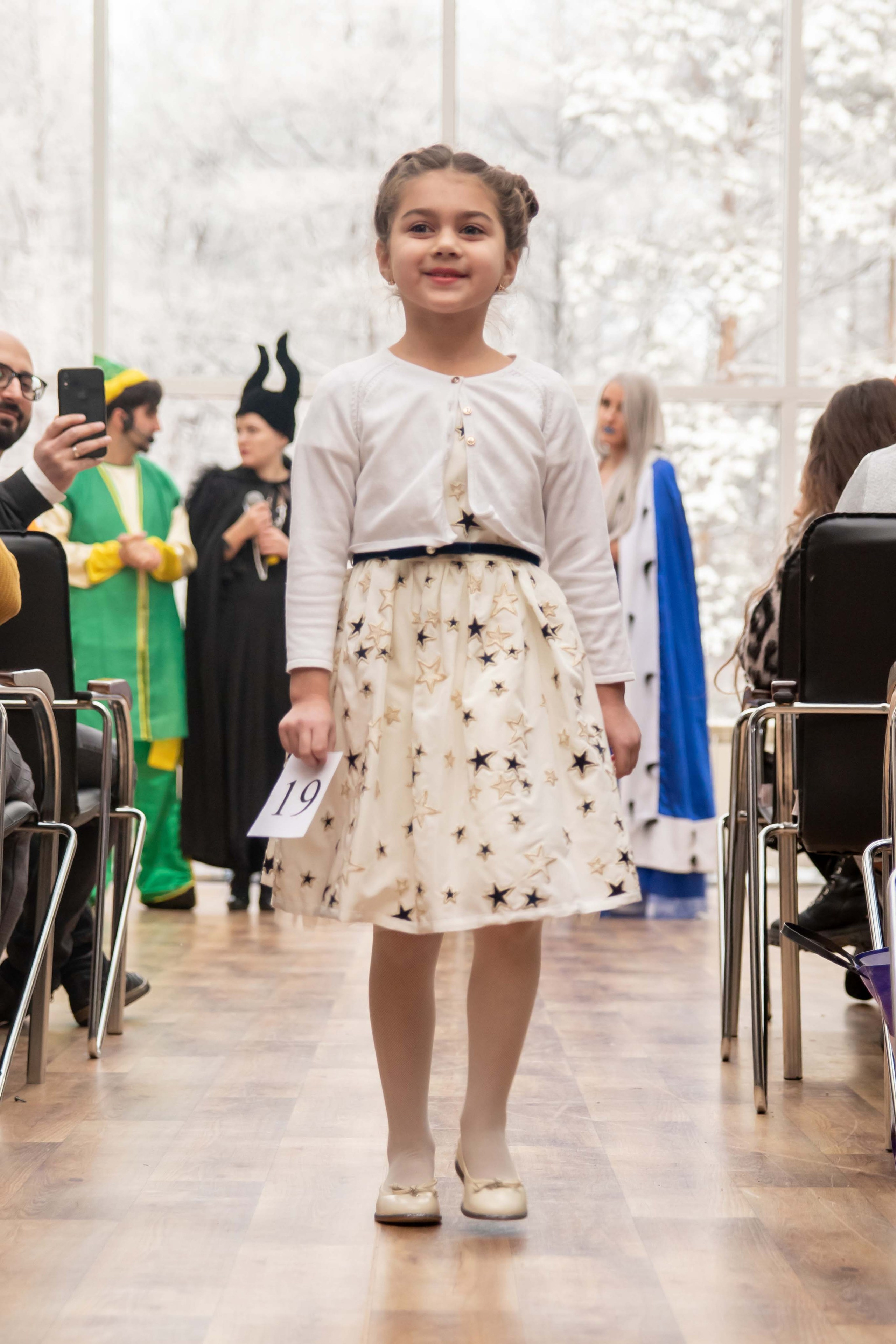 Благотворительный концерт. Часть1: Дети. Репортажный Фотограф