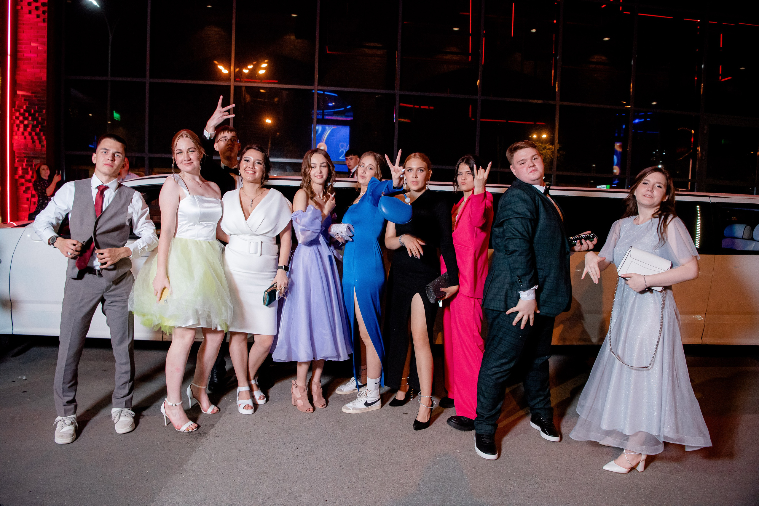 140 Школа. Вручение и Банкет. Сити Холл. Фотограф в Волгограде и Волжском Александр Горбань