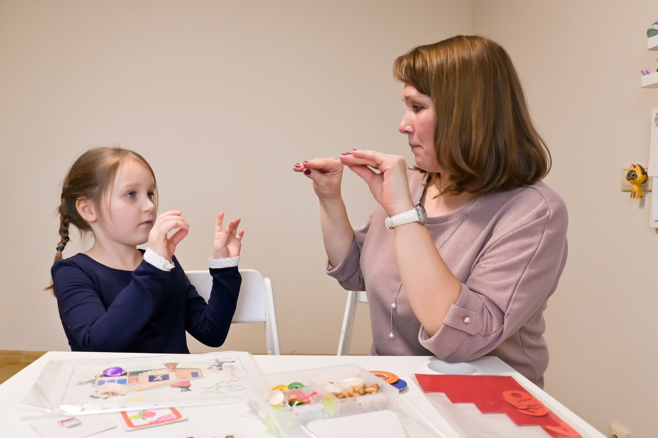 Логопед съемка для контента социальных сетей. Фотограф Белград фото для бизнеса, предметная съемка, мероприятий