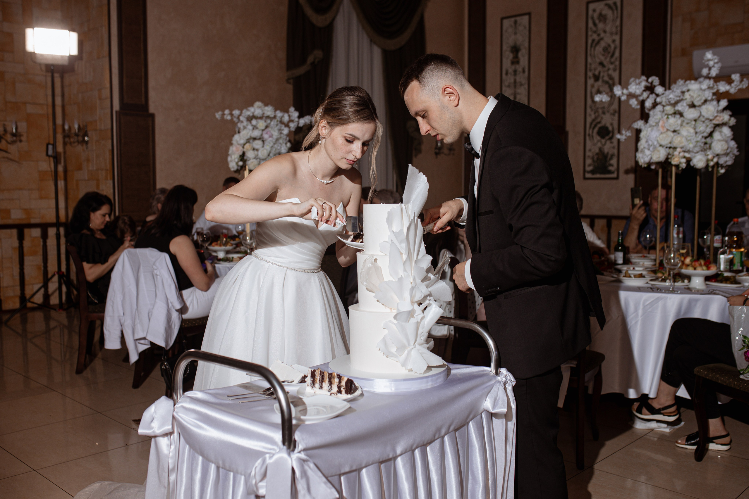 Чёрно-белые страницы Vogue. Свадебный фотограф Елена Рубцова