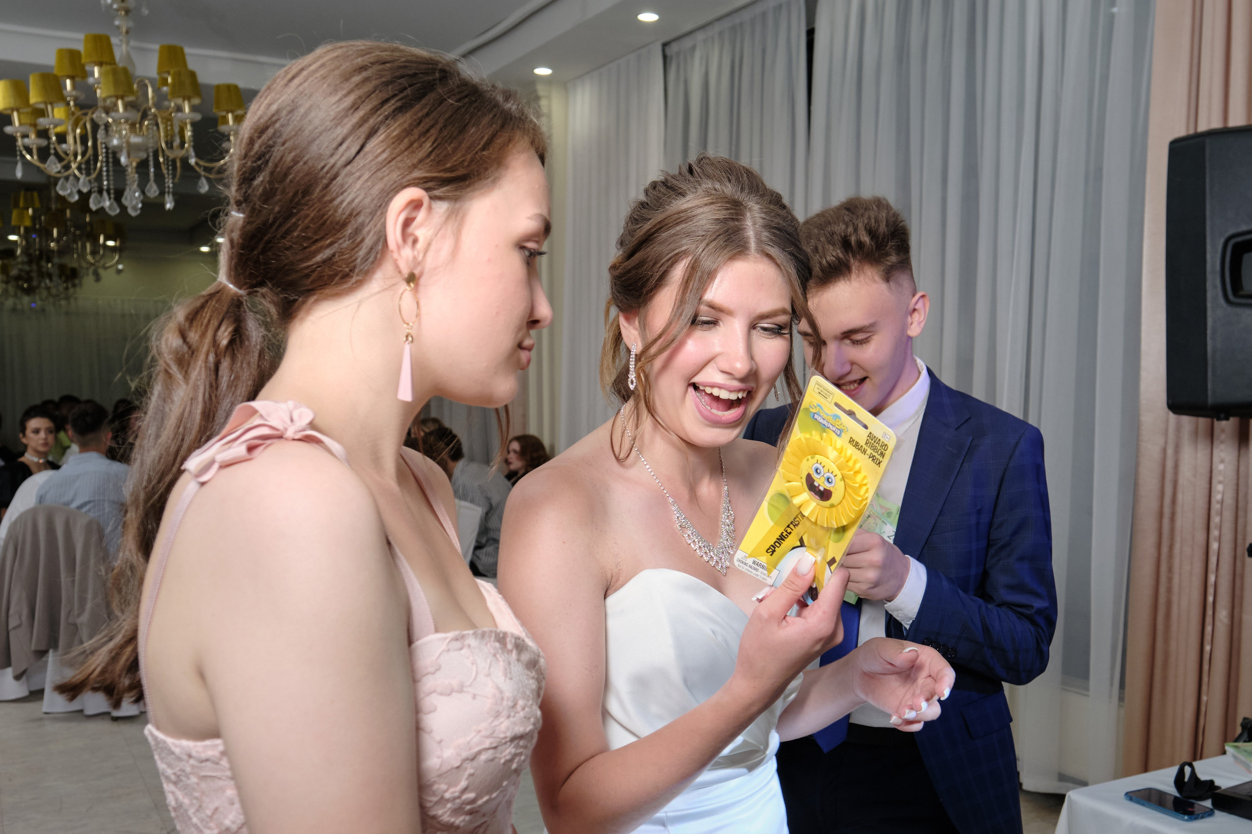 Школьный фотограф Самара. Фотосессия класса в школе, в студии. Цена