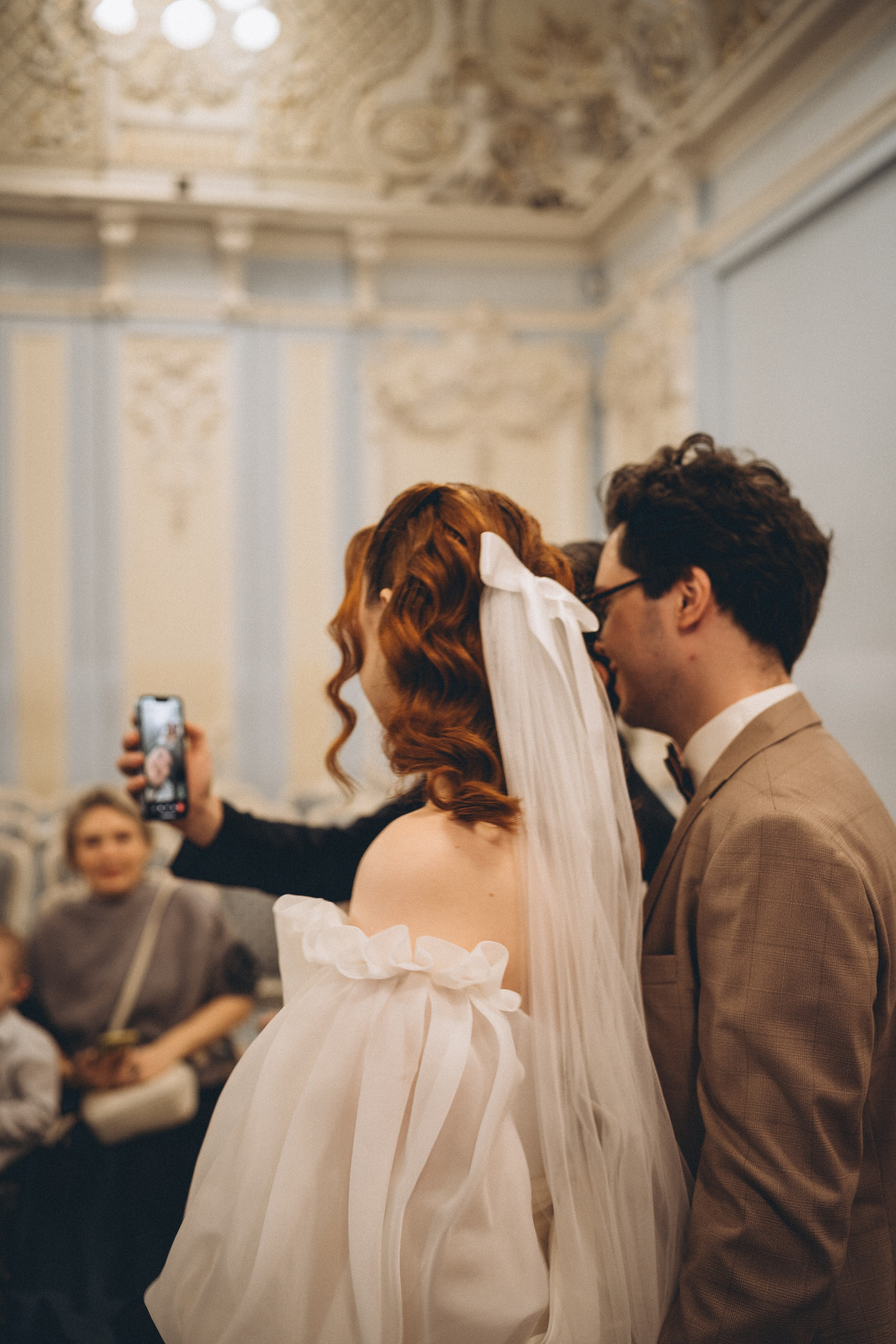 СВАДЕБНАЯ СЬЕМКА ВО ВТОРОМ ДВОРЦЕ С ГОСТЯМИ И ПРОГУЛКА В ТАВРИЧЕСКОМ САДУ. Профессиональный фотограф, Санкт-Петербург — Виктория Богомолова