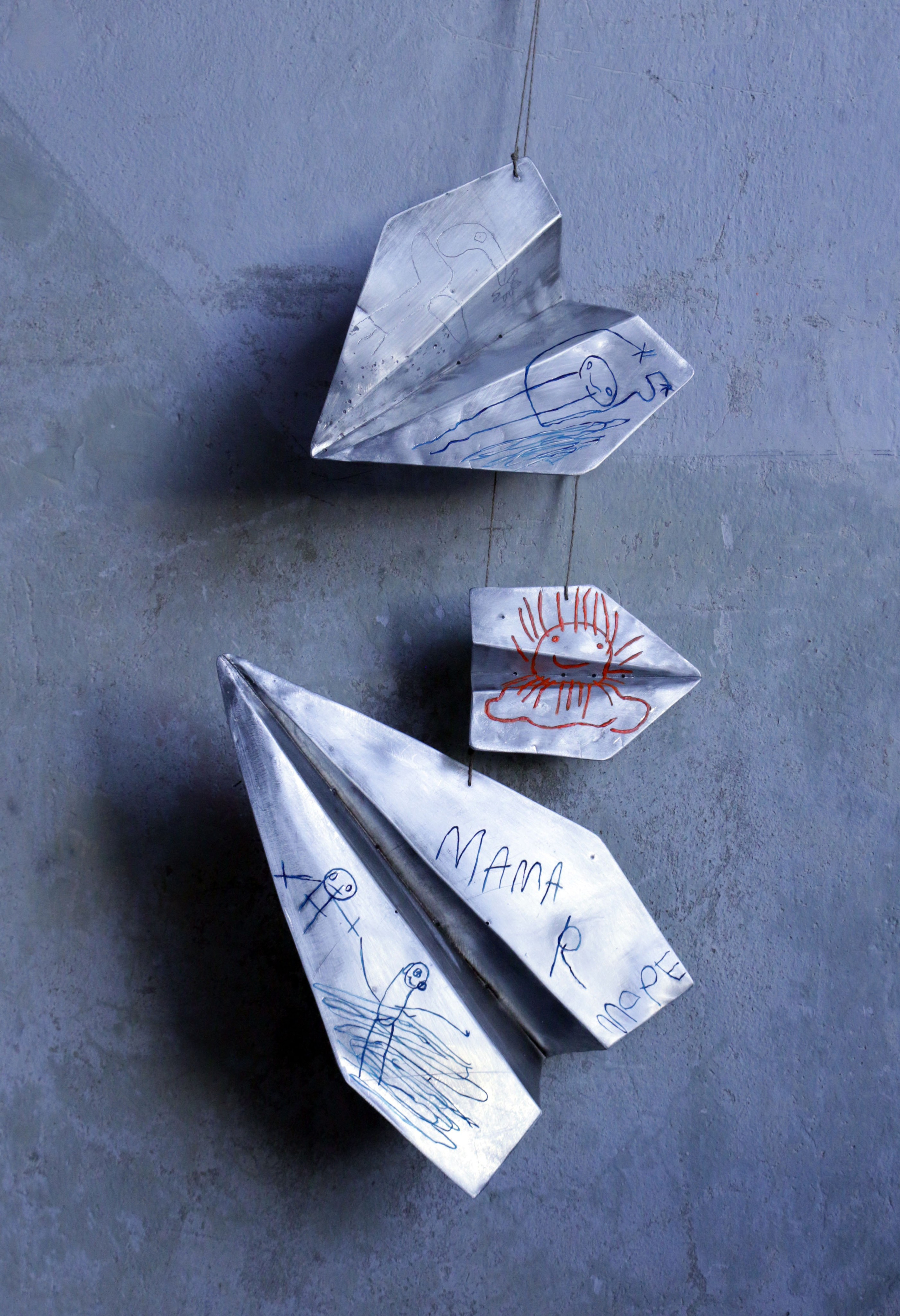 Самолетики / Airplanes. Художник — скульптор Антонина Фатхуллина