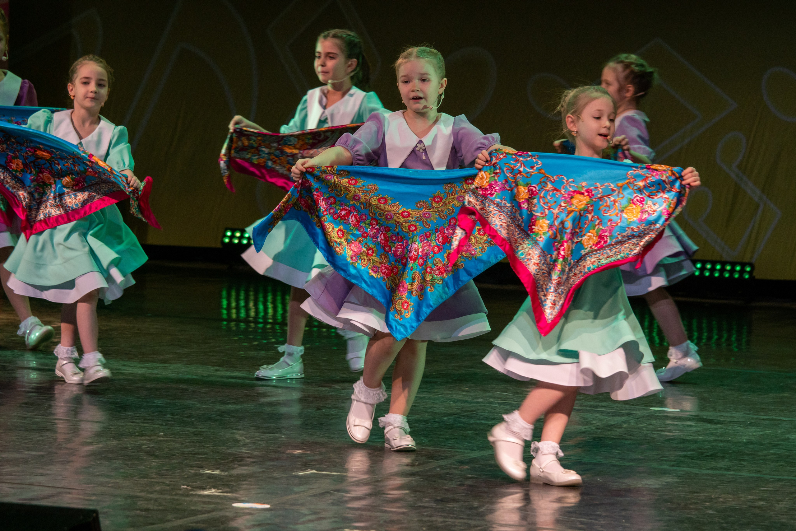 Съёмка концерта для Домисольки, большой концертный зал Космос. «Студия DRONAVT`s» — видеосъёмка и фотография г. Москва