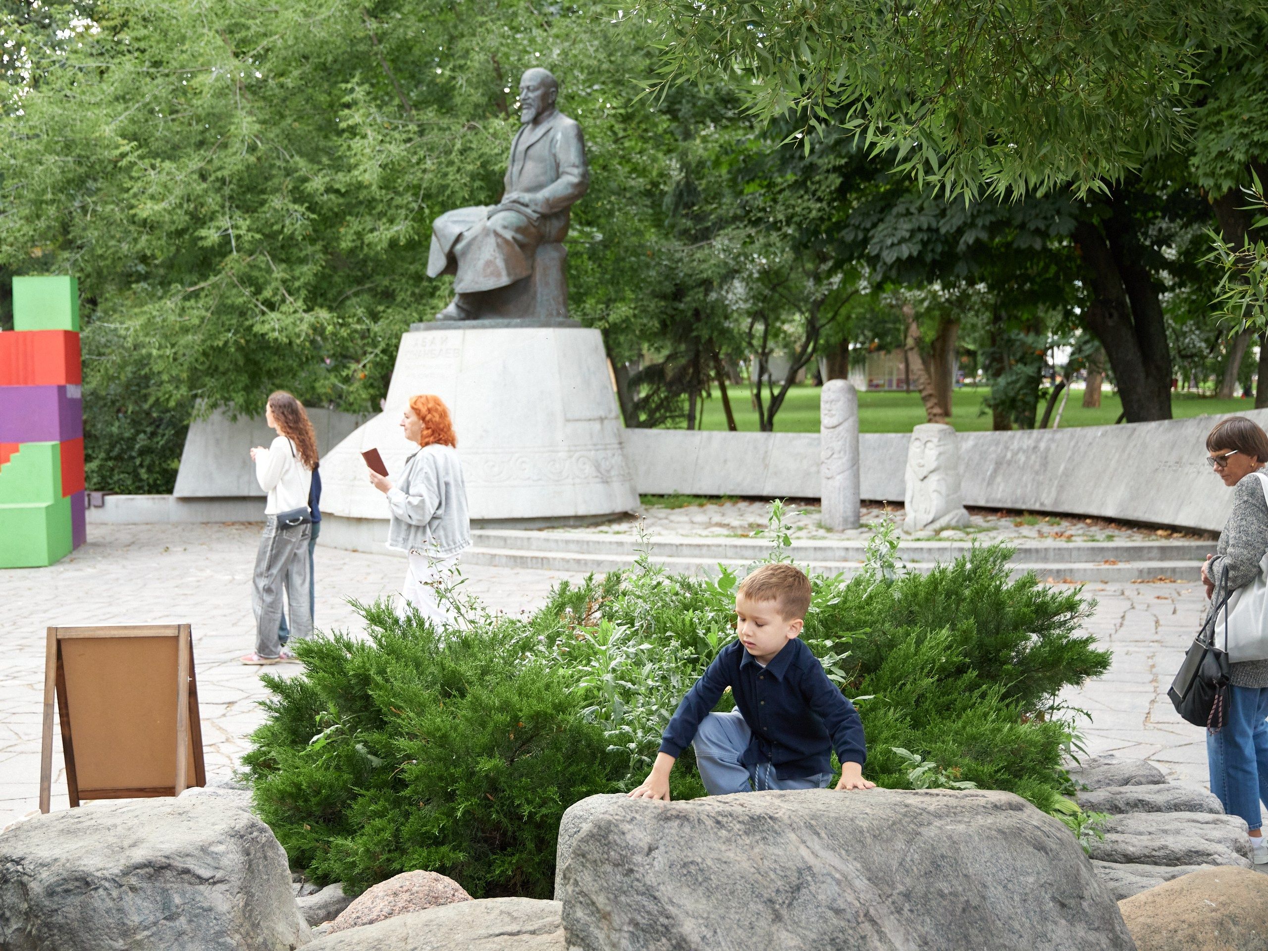 Фестиваль: Театральный бульвар 2024. Предметный и контентный фотограф в Москве Курочкина Оксана