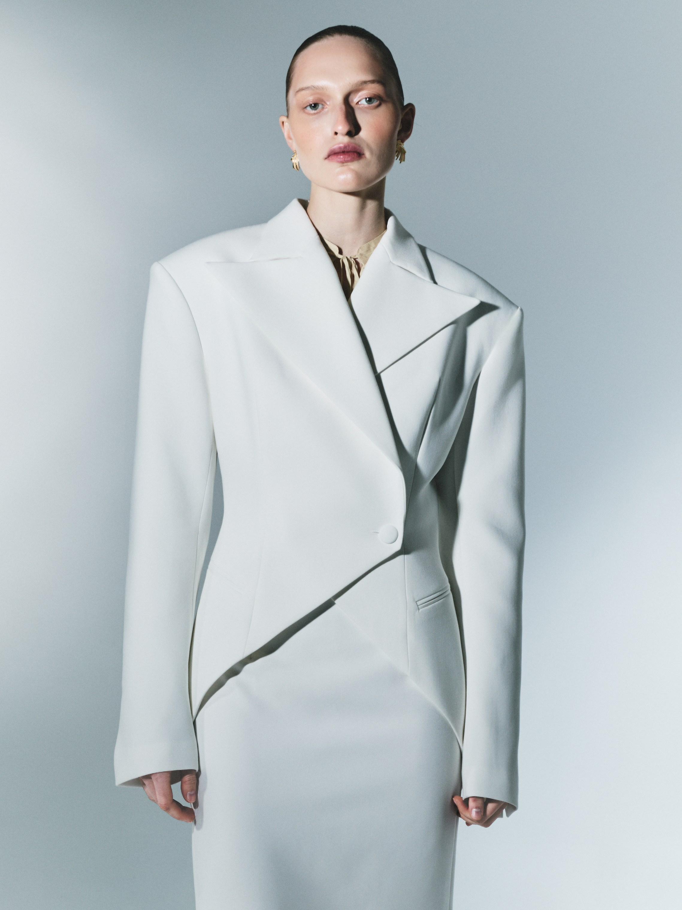 2. Фотосъемки одежды и аксессуаров для Wildberries, Ozon