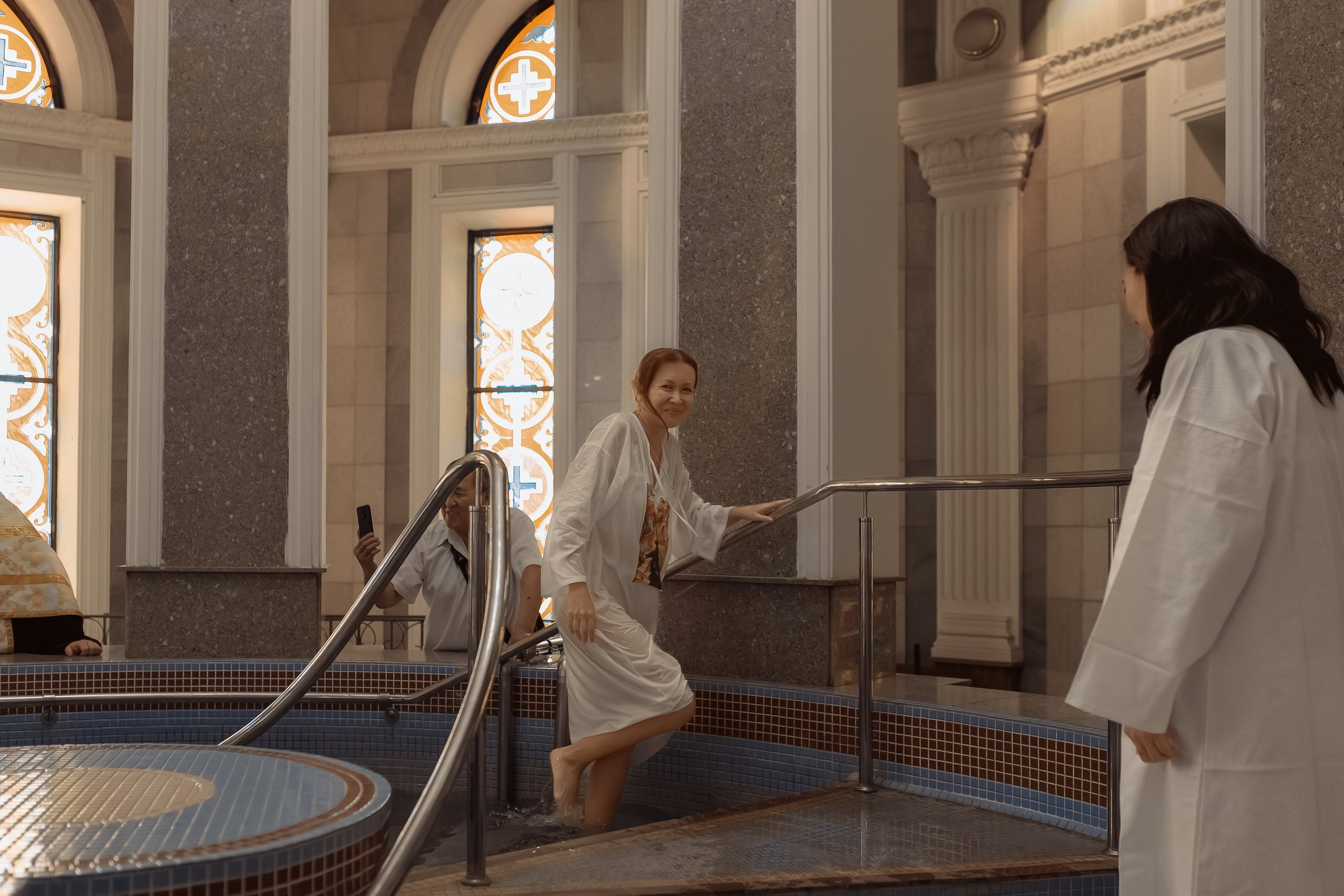 Крещение всей семьи. Фотограф на Крещение и Венчание в Ташкенте