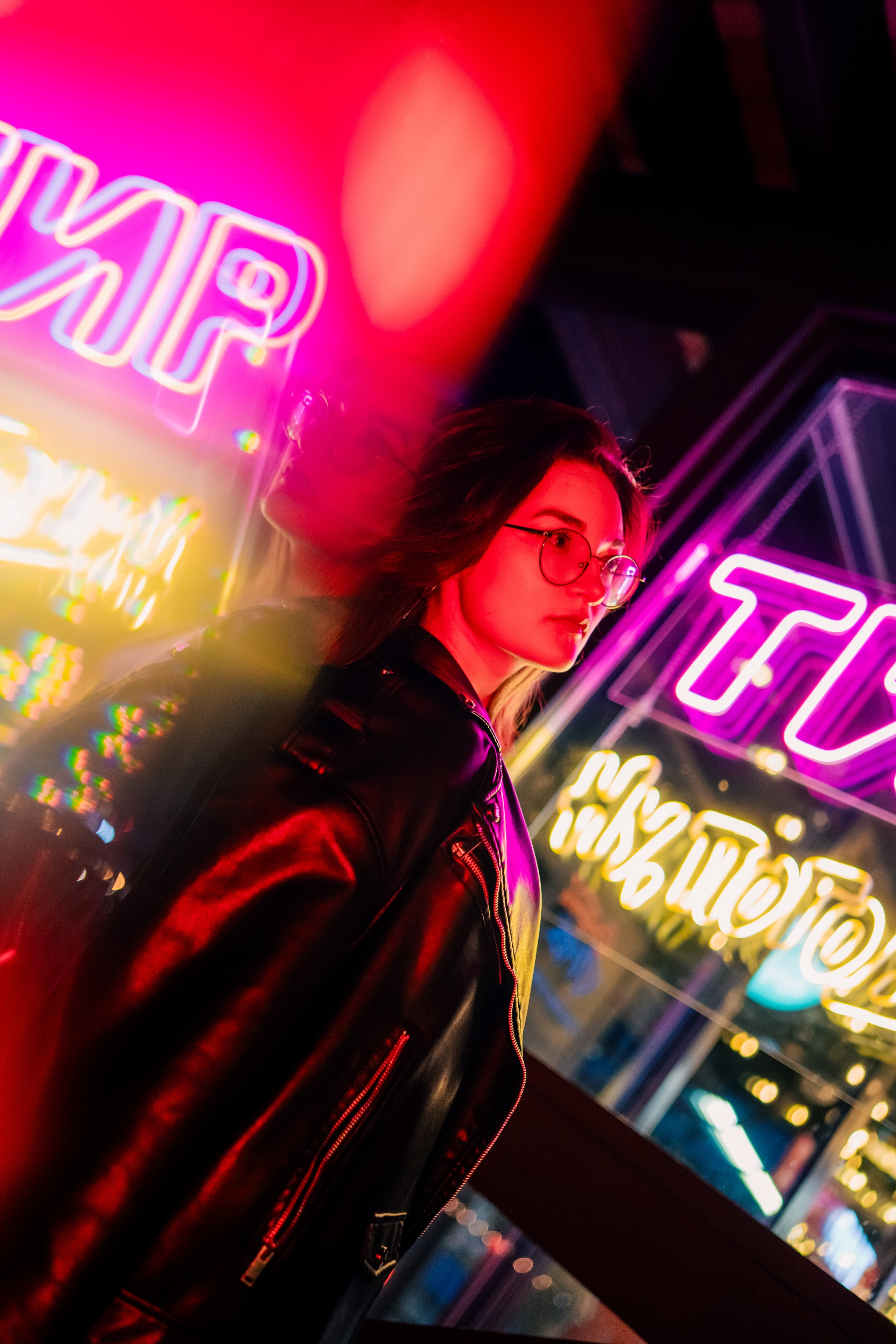 Юля | Палитра неоновых огней. Felixtones