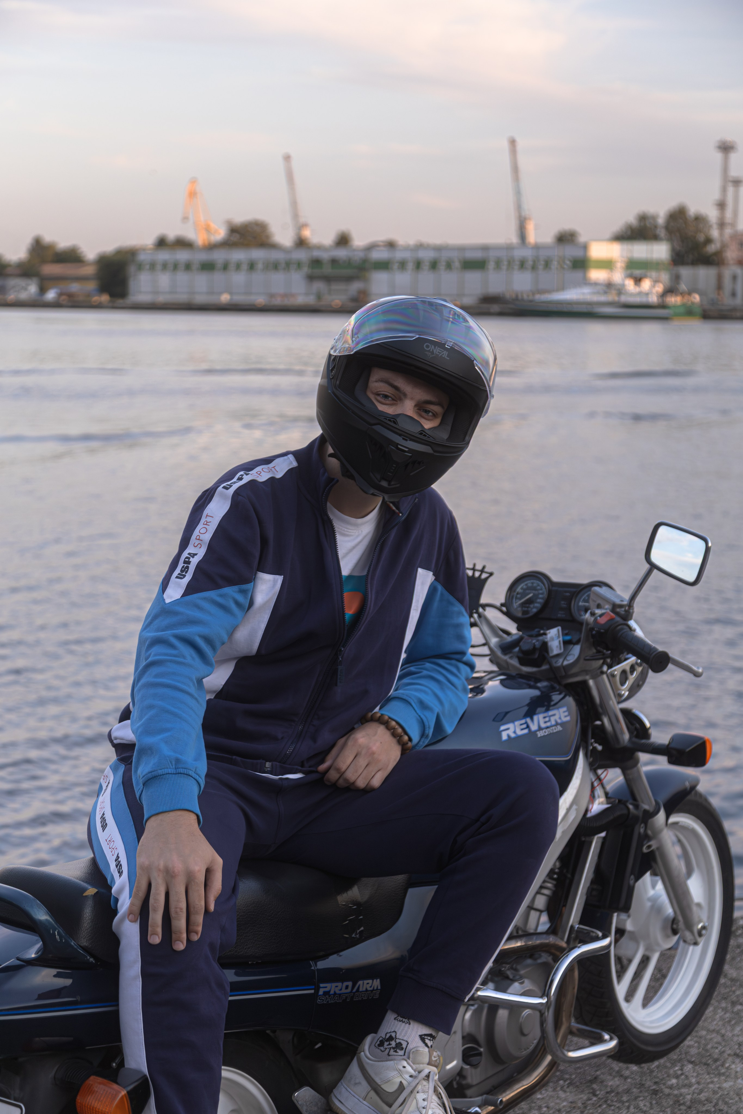 Daniil R. — Digital Noise —