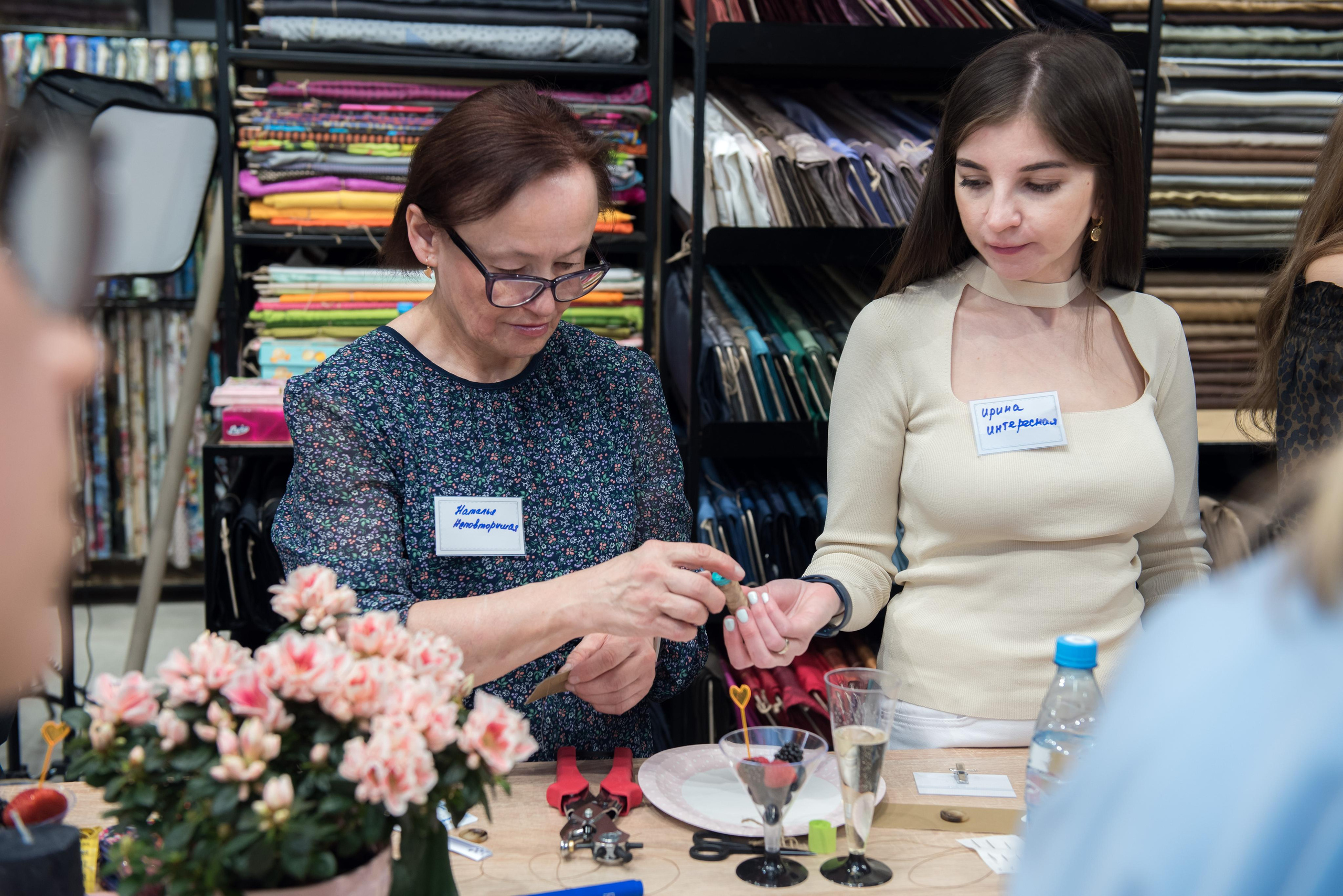 МК по петлям. Бренд-фотограф для экспертов и блогеров в Москве Влада Горбовская