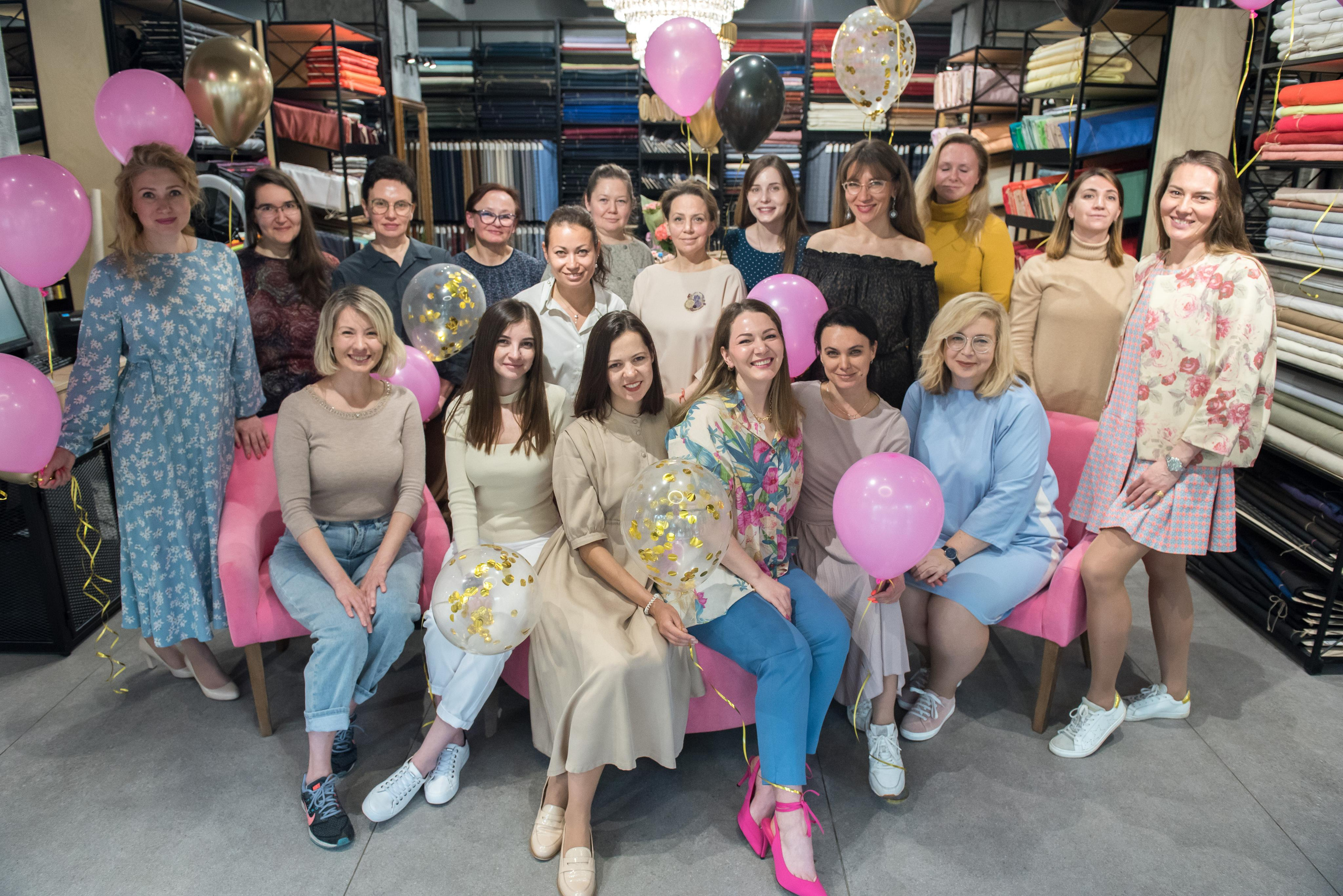 МК по петлям. Бренд-фотограф для экспертов и блогеров в Москве Влада Горбовская