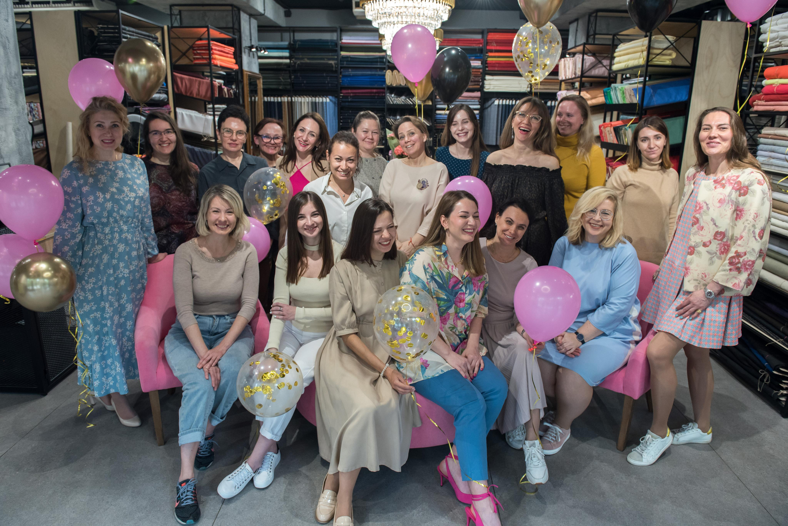 МК по петлям. Бренд-фотограф для экспертов и блогеров в Москве Влада Горбовская