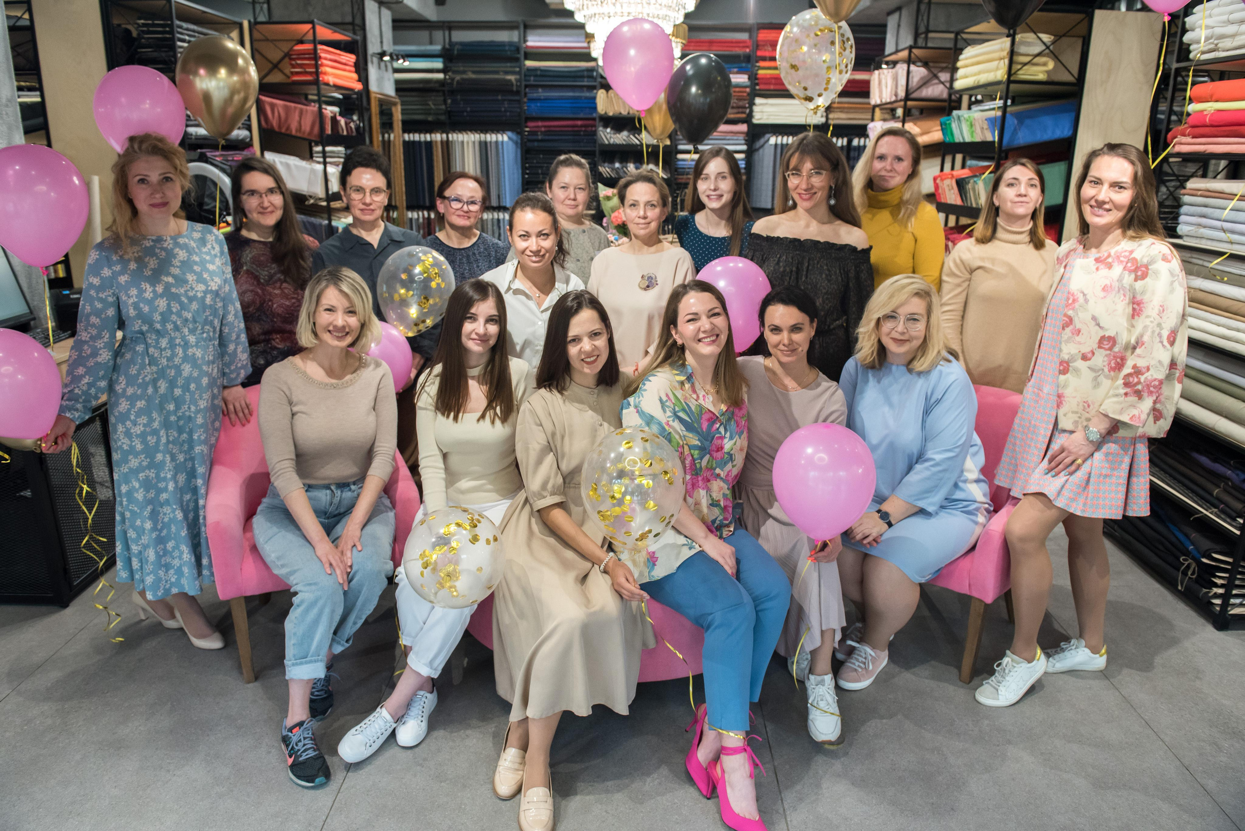 МК по петлям. Бренд-фотограф для экспертов и блогеров в Москве Влада Горбовская