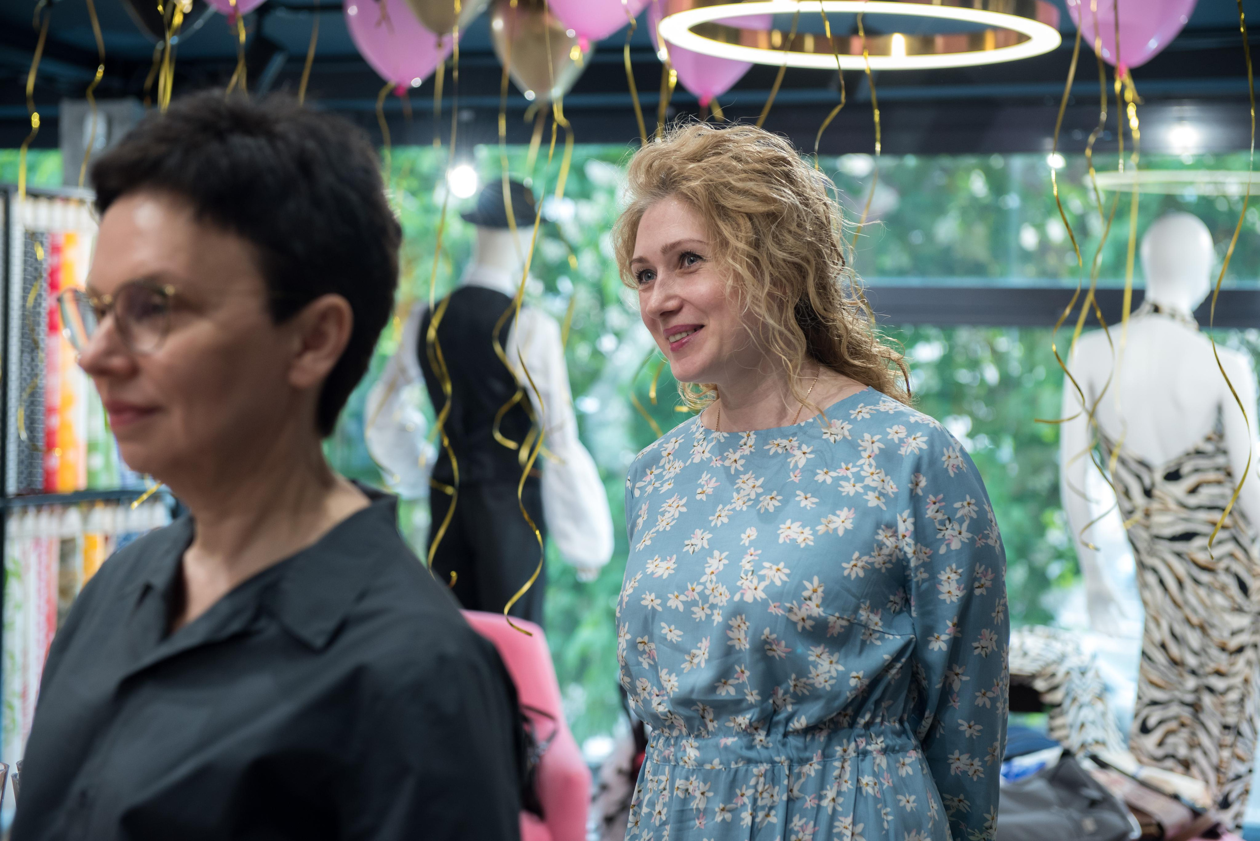 МК по петлям. Бренд-фотограф для экспертов и блогеров в Москве Влада Горбовская