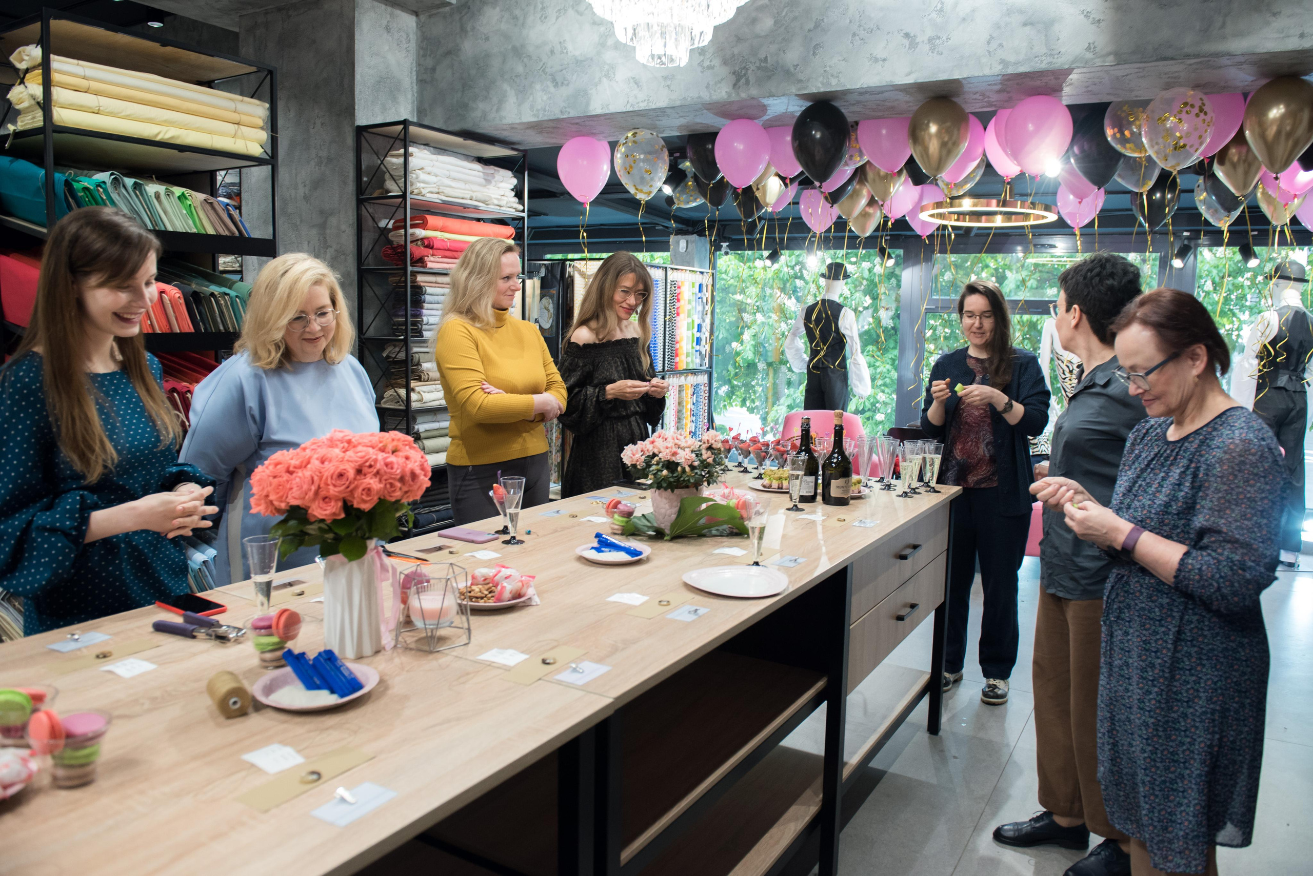 МК по петлям. Бренд-фотограф для экспертов и блогеров в Москве Влада Горбовская