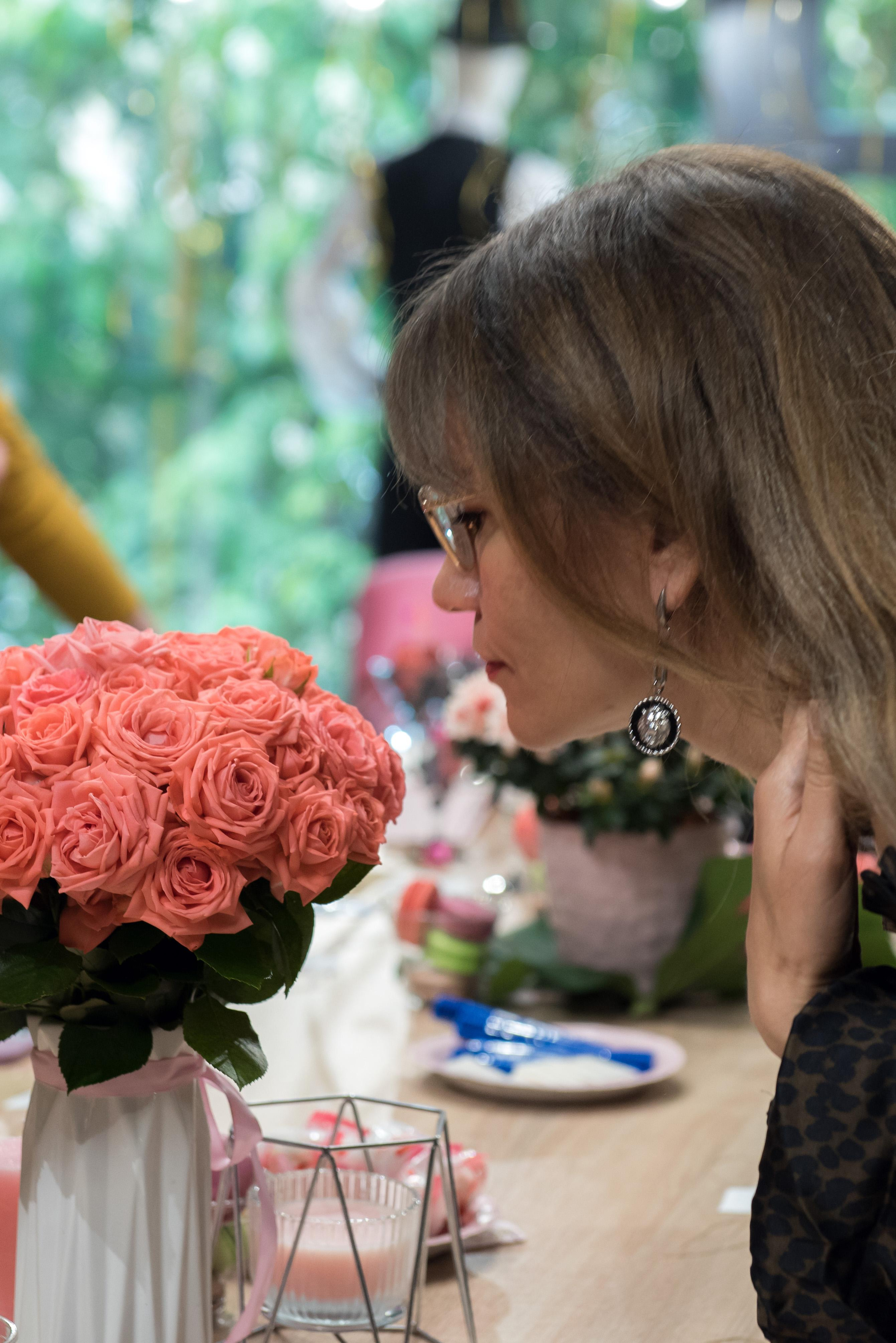 МК по петлям. Бренд-фотограф для экспертов и блогеров в Москве Влада Горбовская