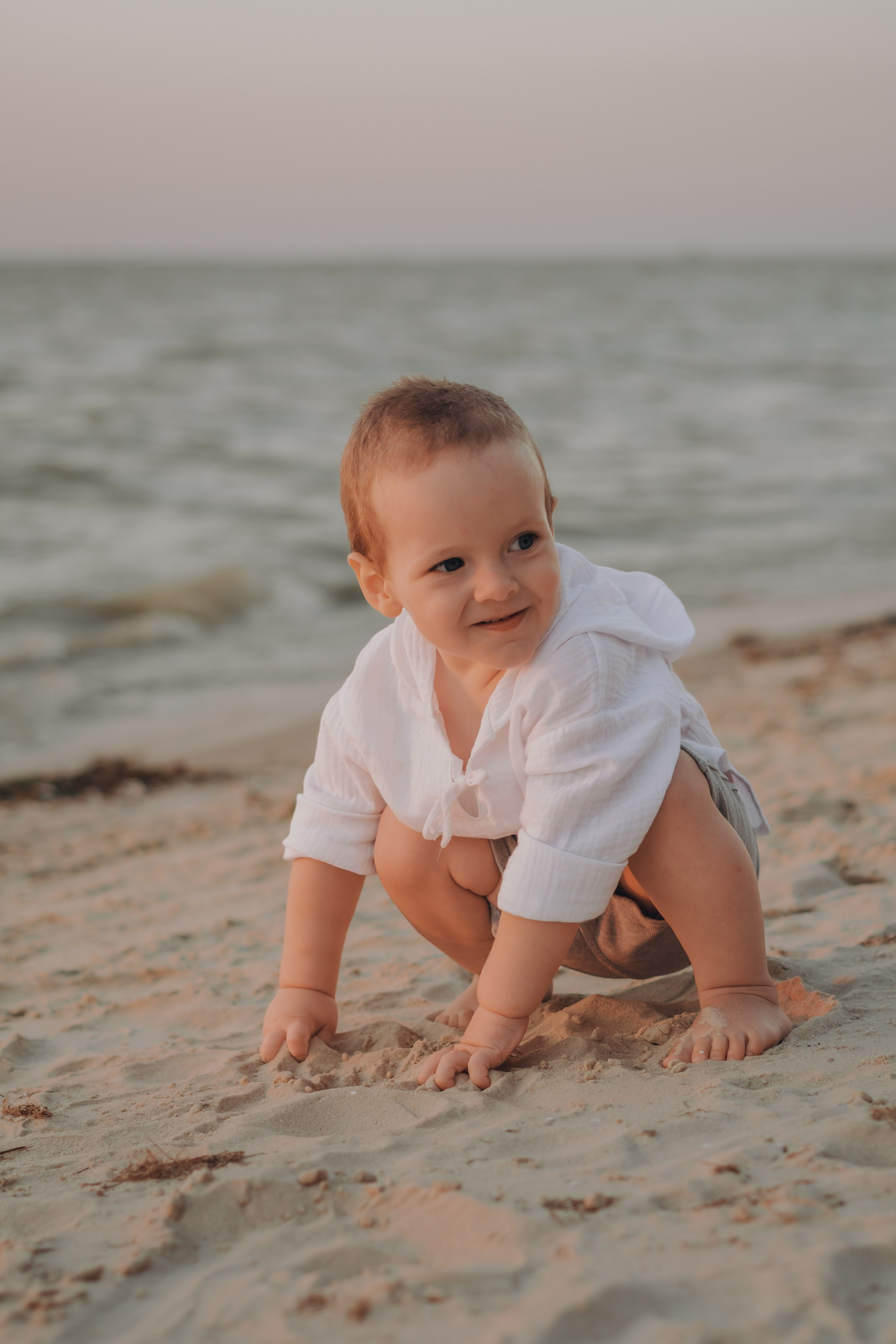 Фотосессия прогулки у моря. Семейный и детский фотограф Кущ Наташа