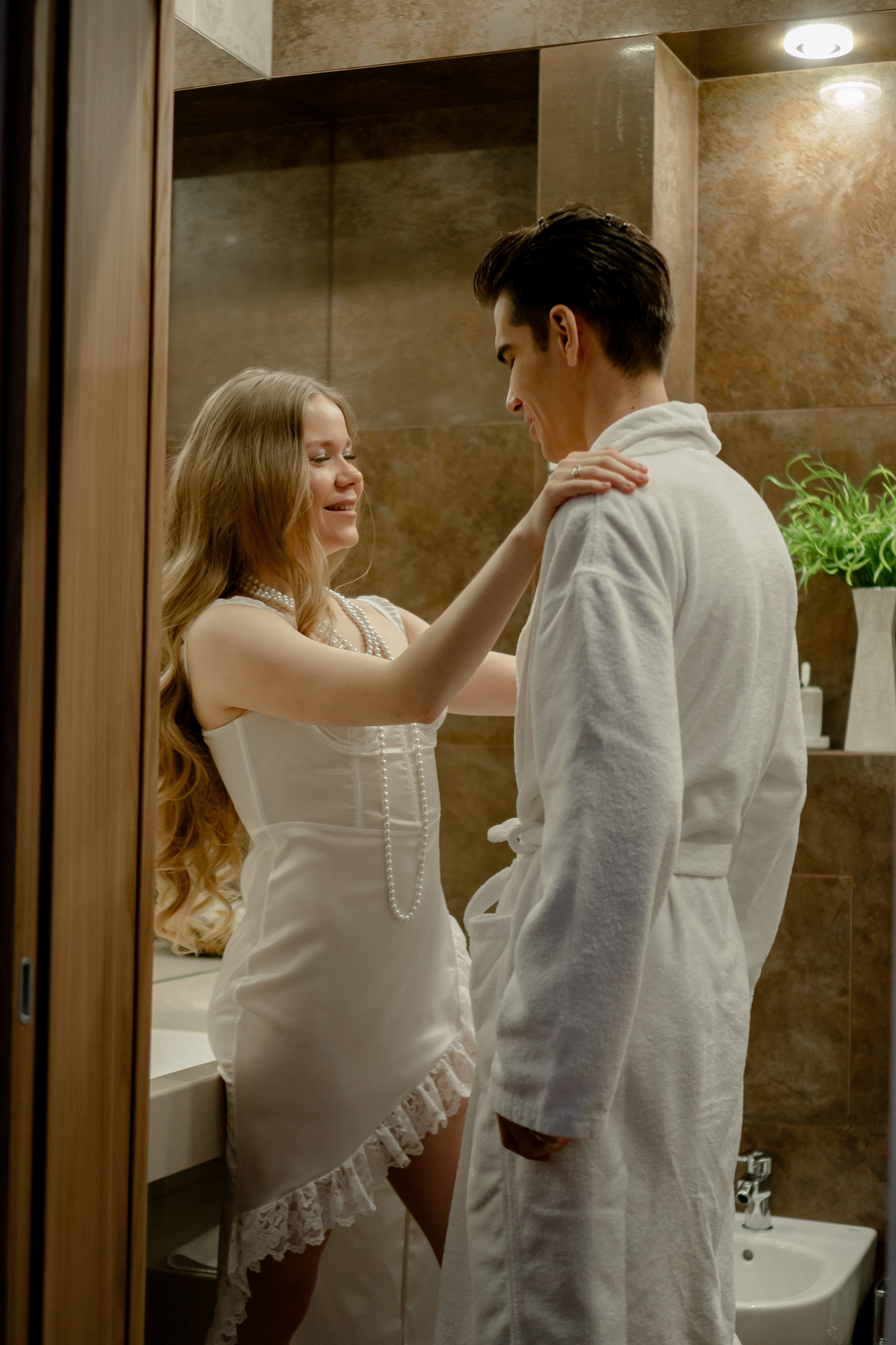 СБОРЫ ПЕРЕД СВАДЕБНЫМ ДНЕМ (СНЯТО В СИБИРЕ В НИЖНЕВАРТОВСКЕ). Профессиональный фотограф, Санкт-Петербург — Виктория Богомолова