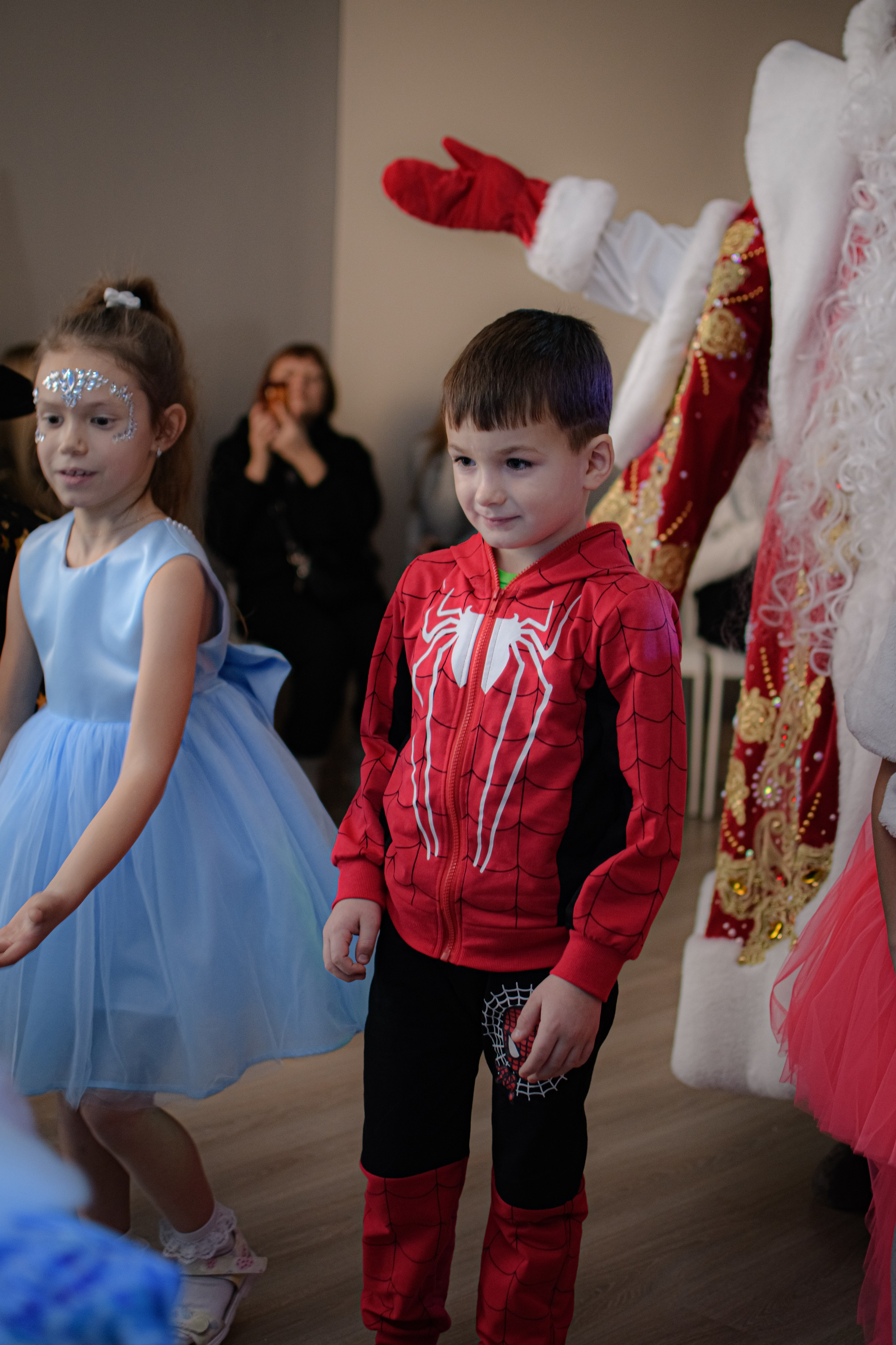 HAPPY NEW YEAR. Photokarish