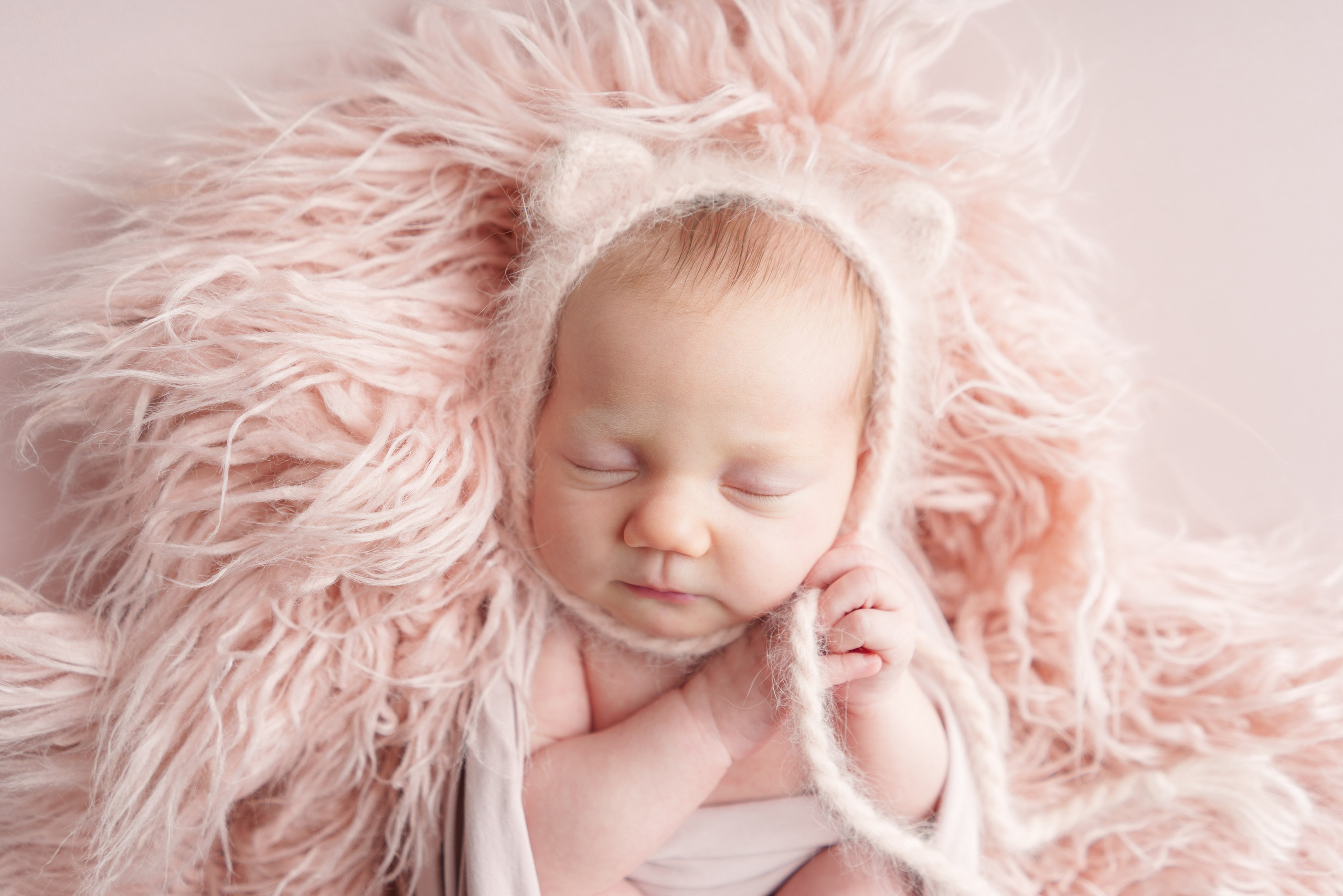 ✨. Профессиональный фотограф новорожденных Тверь