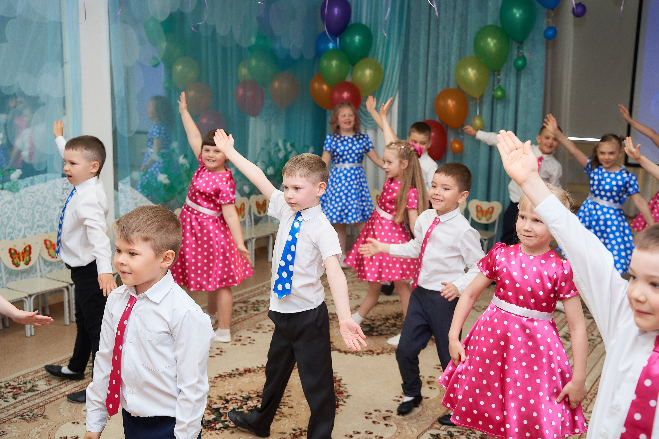 Видеооператор  на выпускной в детский сад. Фотограф и видеограф в Екатеринбурге