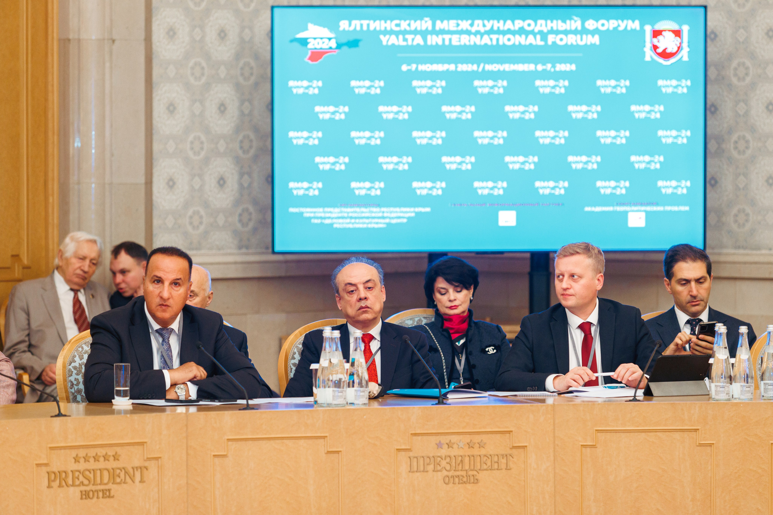 Фотосъёмка конференции деловые встречи. Фотограф на мероприятие в Москве Марик