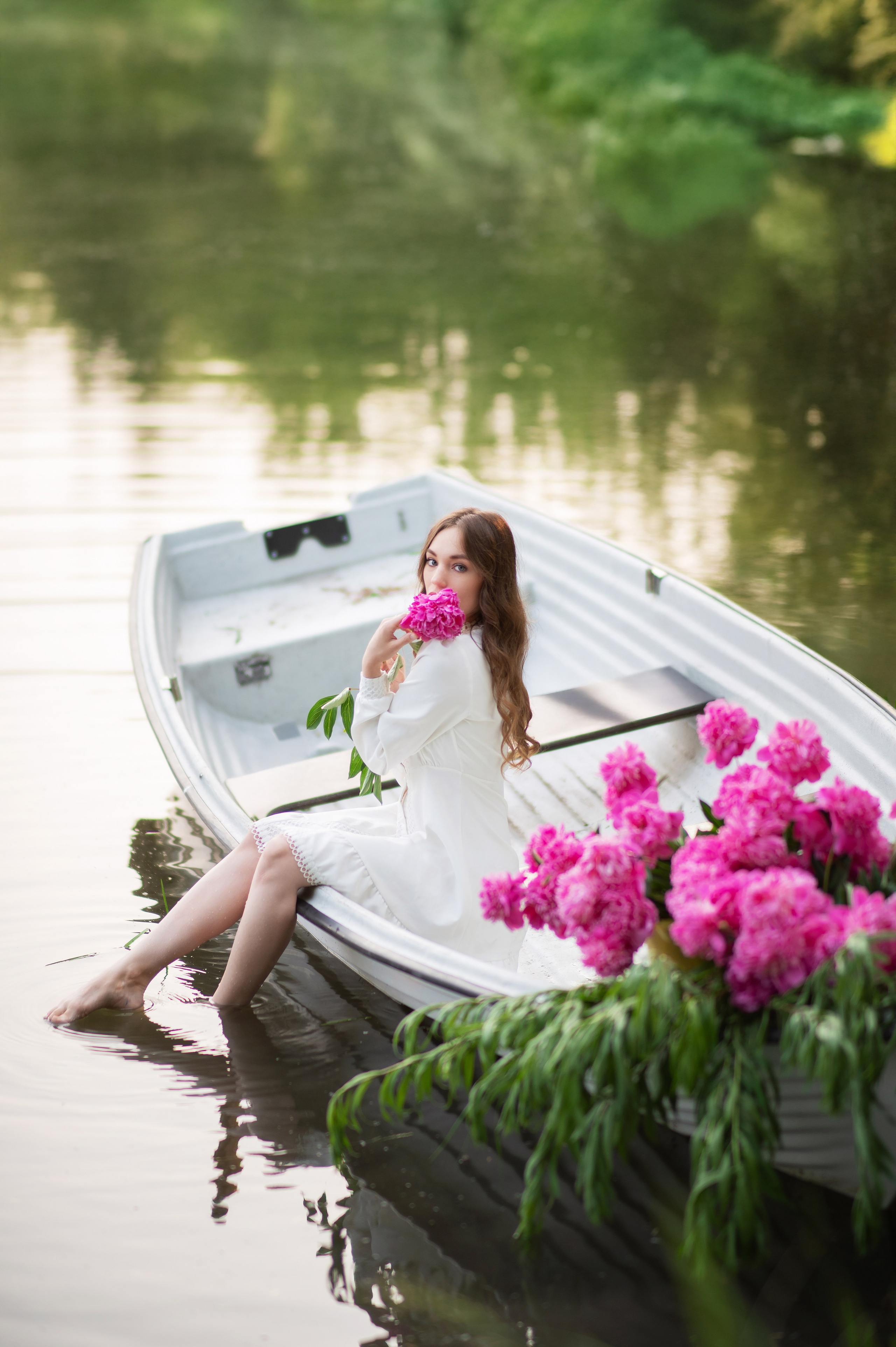 Фотопроект «Лодка с пионами». Детский и семейный фотограф Москва Рязань