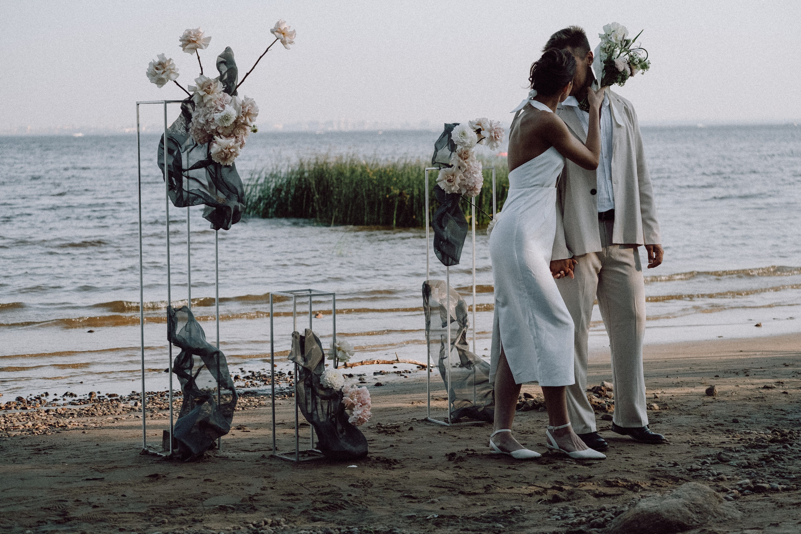 СВАДЕБНАЯ ФОТОСЕССИЯ ВЫЕЗДНОЙ ЦЕРЕМОНИИ (ФИНСКИЙ ЗАЛИВ). Профессиональный фотограф, Санкт-Петербург — Виктория Богомолова