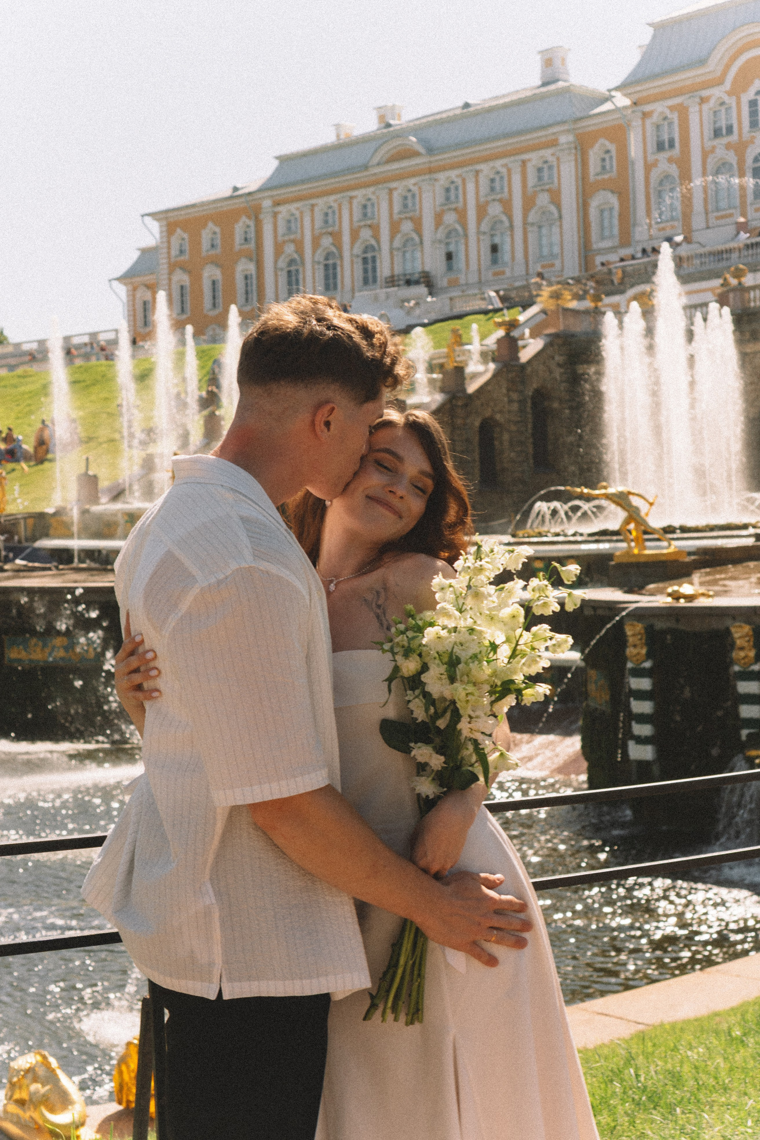 СВАДЕБНАЯ СЬЕМКА В ПЕТЕРГОФЕ И СЬЕМКА РЕПОРТАЖА В ЗАГСЕ ПЕТЕРГОФА. Профессиональный фотограф, Санкт-Петербург — Виктория Богомолова