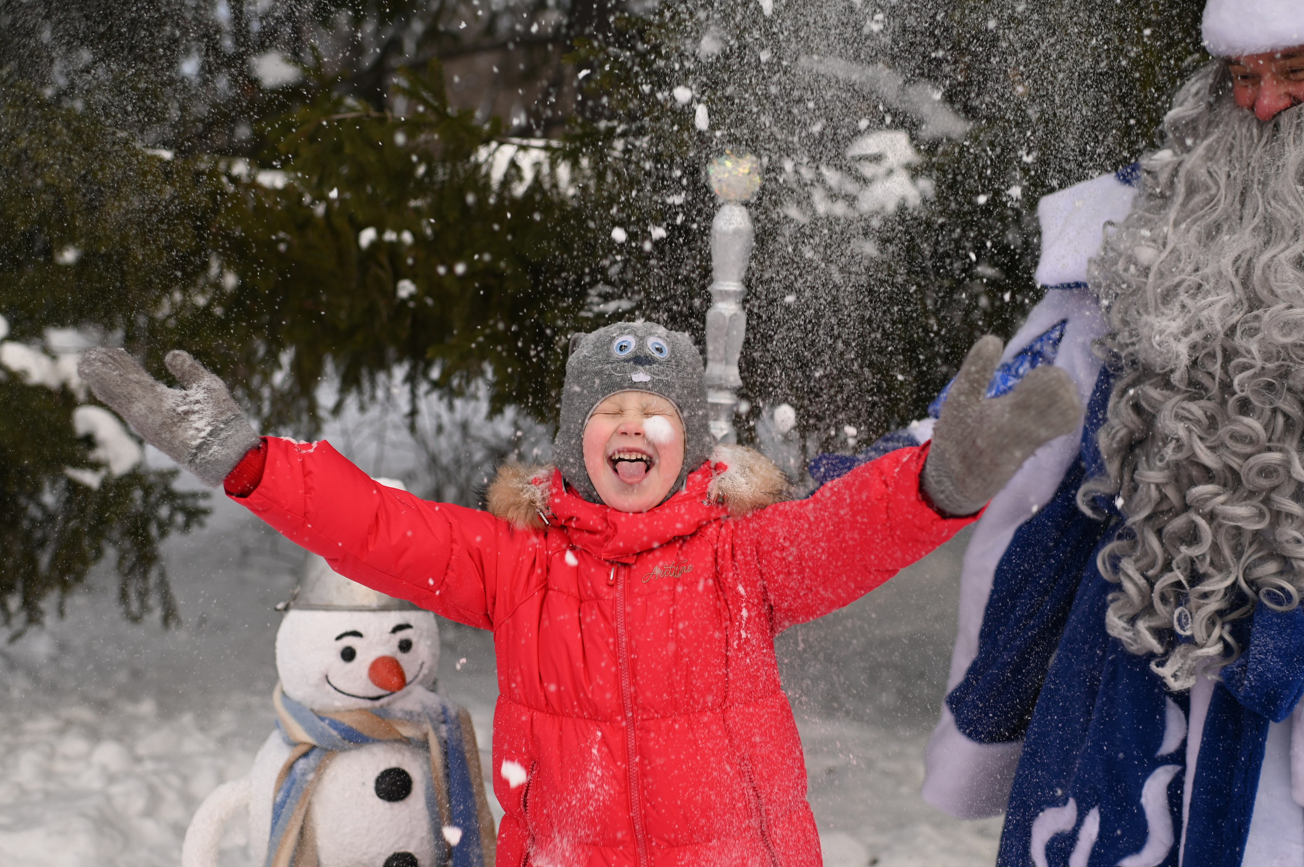 ПОЗДРАВЛЕНИЕ ОТ ДЕДА МОРОЗА. Семейный фотограф Екатеринбург Лора Мур