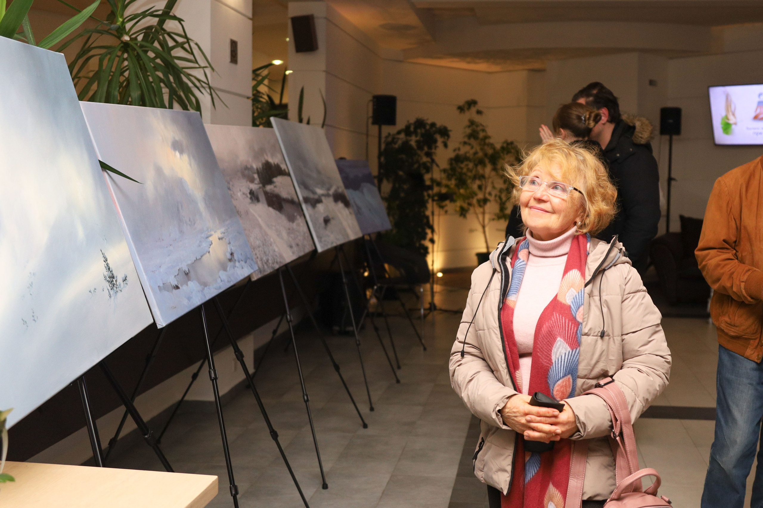 Изложба на Татьяна Дердей. Лариса Богомолова. Фотограф. Видеограф. Болгария