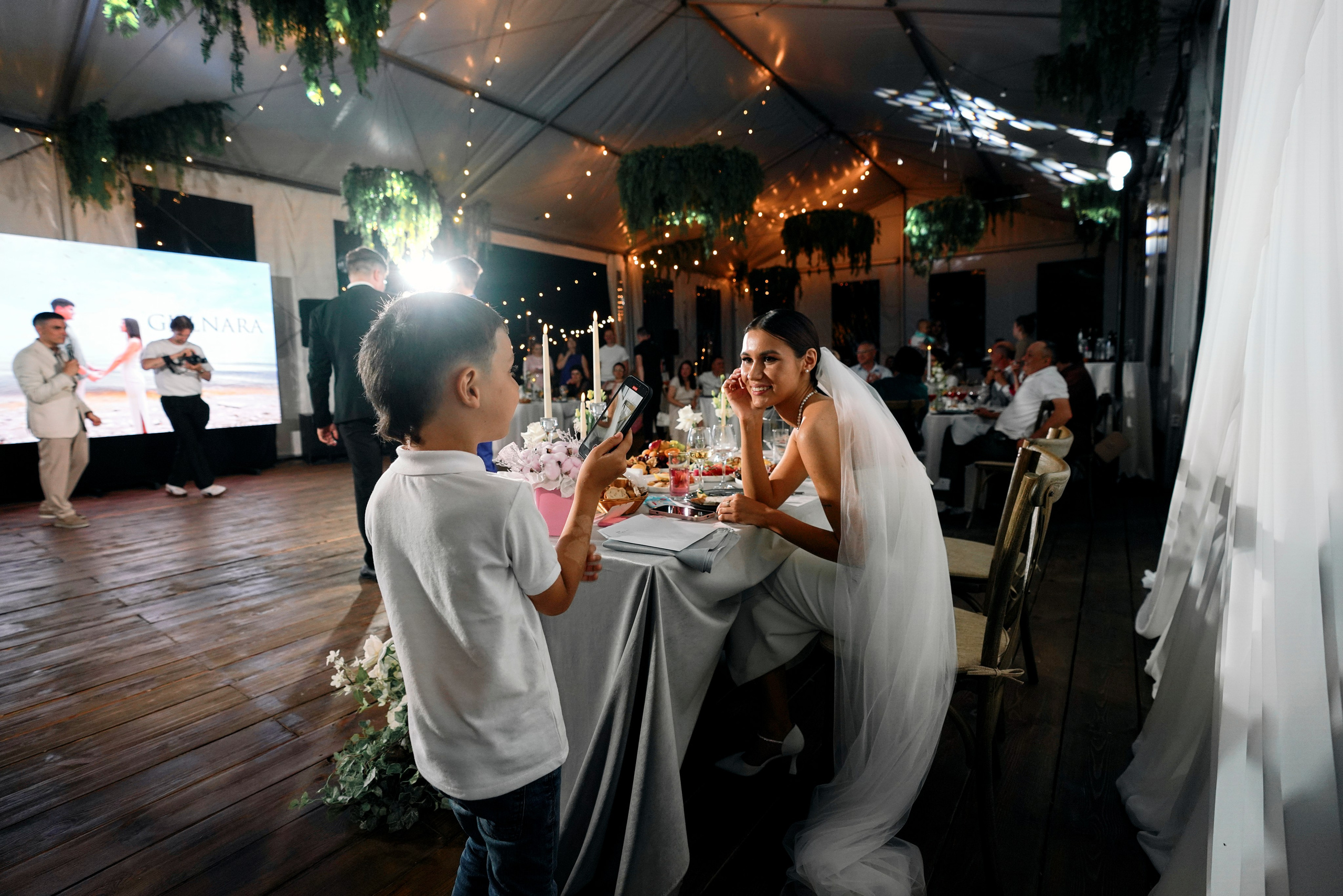 Адель и Гульнара. Фотограф Казань