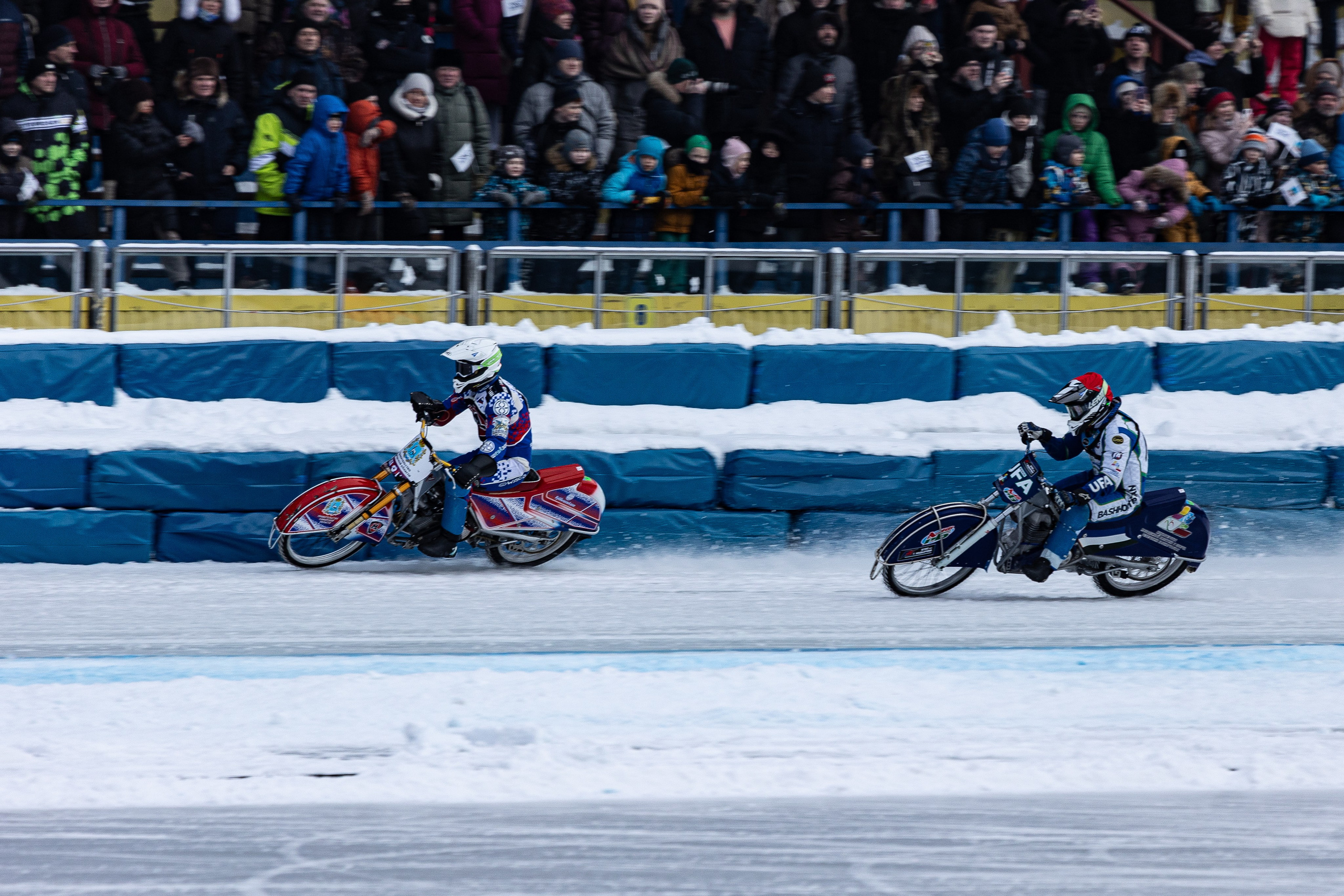 Битва Ледовых Гладиаторов. Фотограф Ольга Гирусова «Пантерочка» Москва