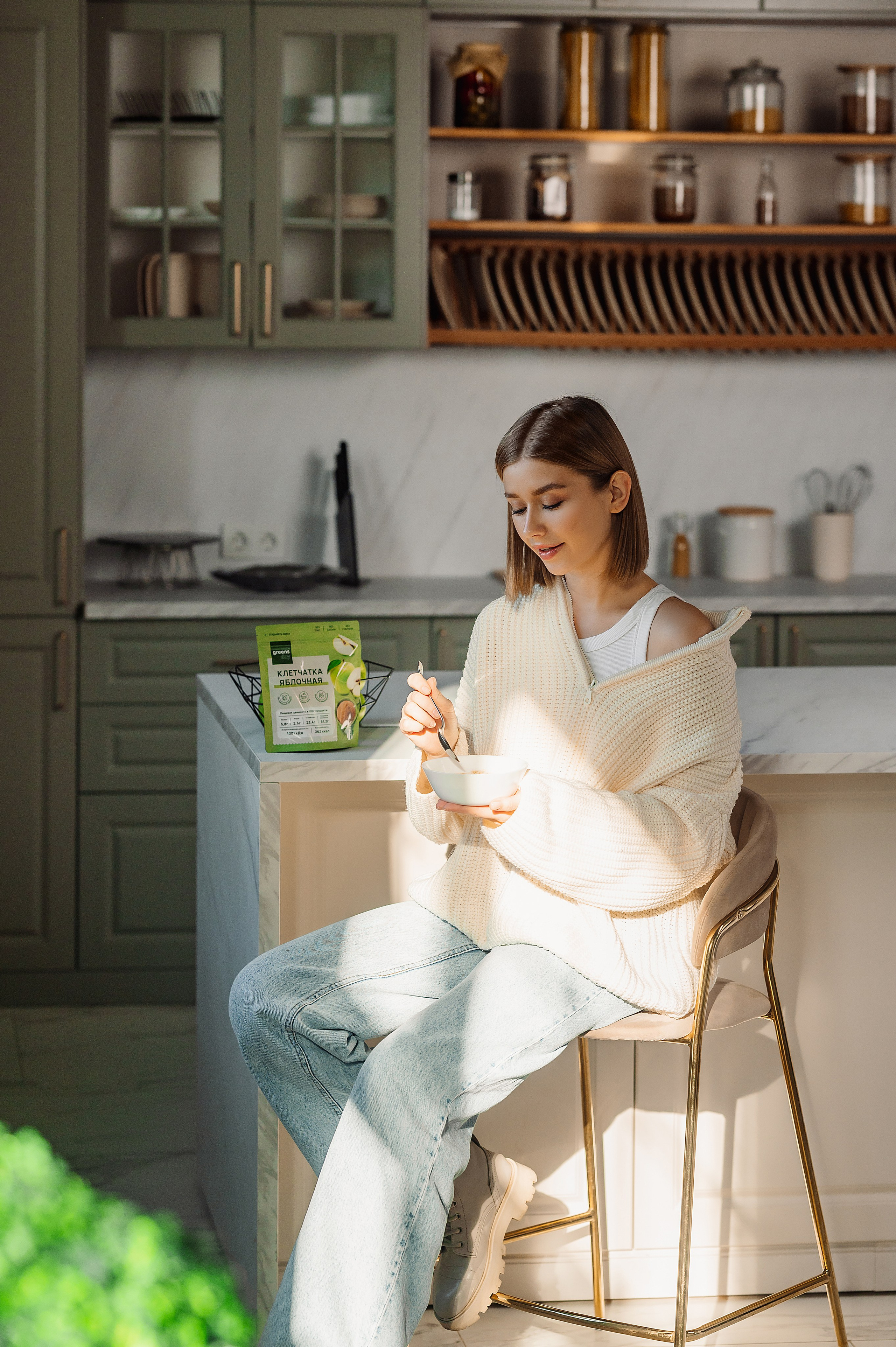 Съемка товаров для маркетплейсов (Wildberries, Ozon, Яндекс.Маркет). Фотограф товаров для соцсетей - инстаграм, вконтакте. Контент-фотограф в Москве Хныкина Лена