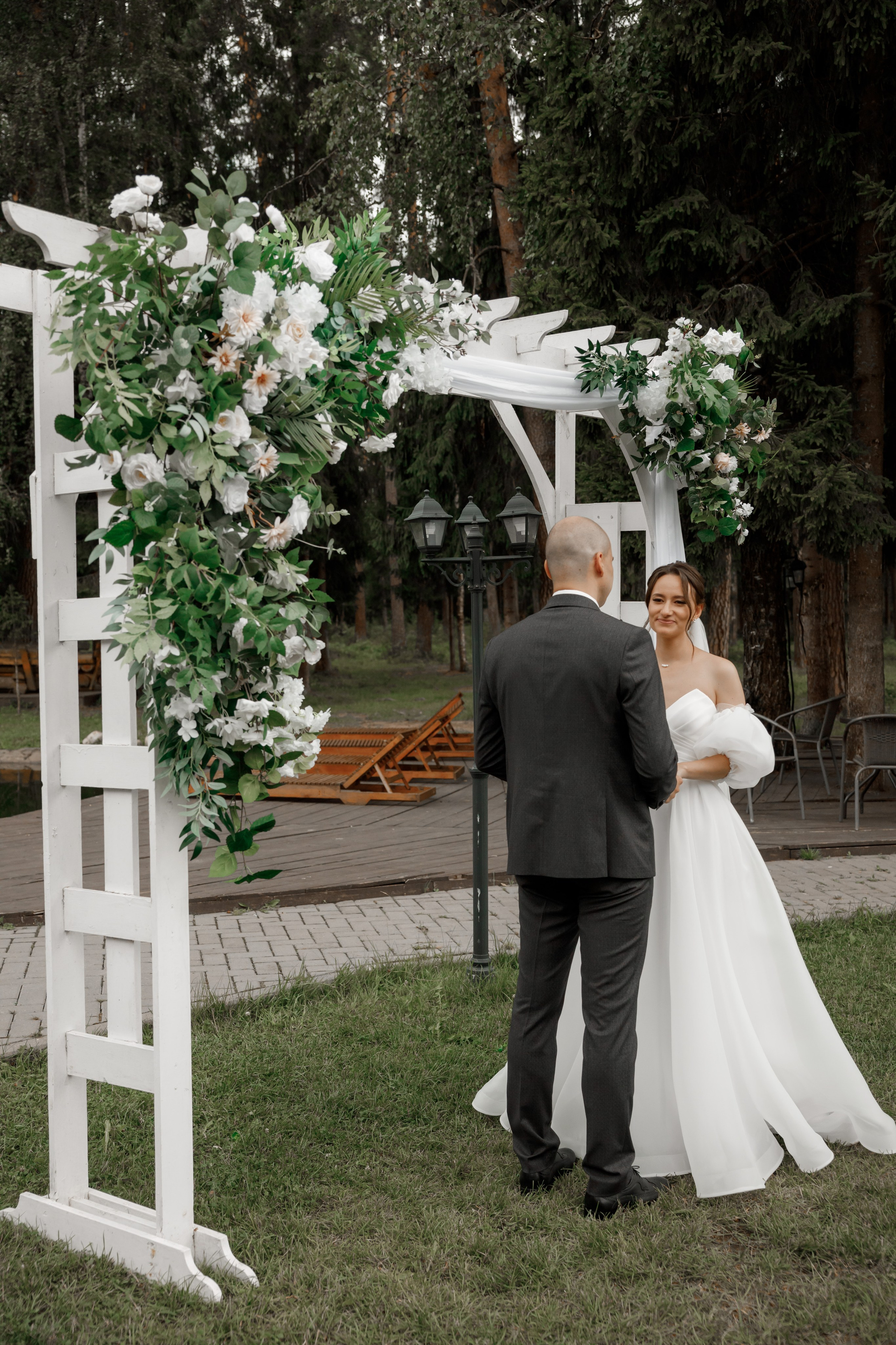 Полина и Дмитрий, загородный клуб «Барин», ЗАГС в г. Пушкино. Свадебный и репортажный фотограф (Москва, Королев и другие)