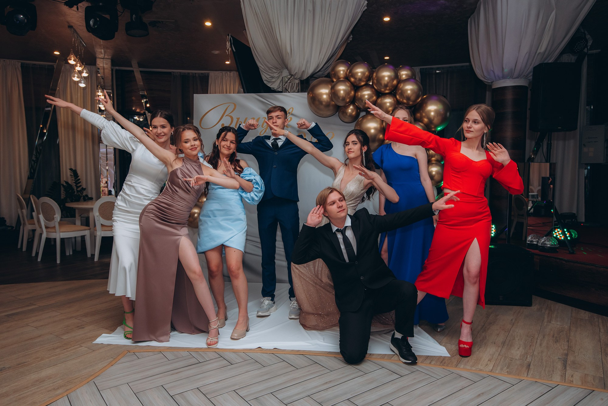 Выпускной 9-11классы. Выпускные книги Анапа Новороссийск Краснодар