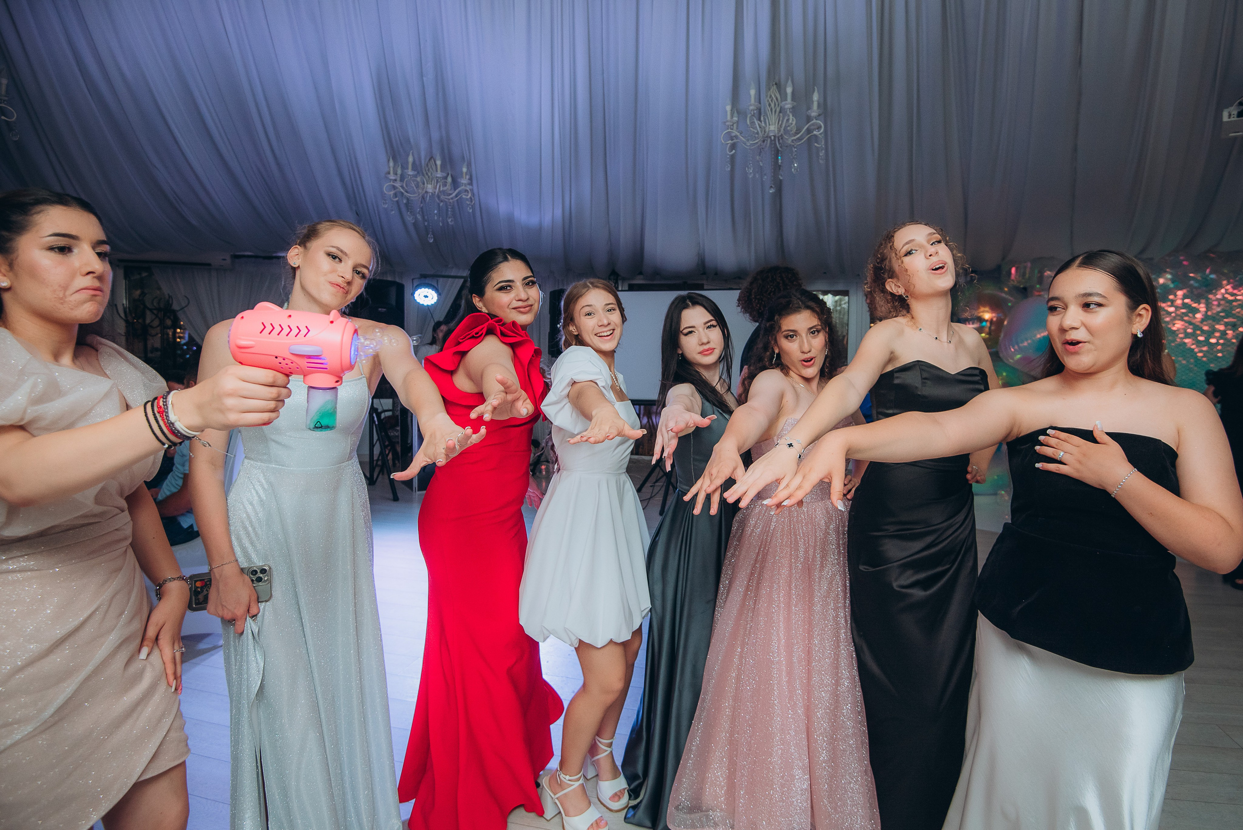 Выпускной 9-11классы. Выпускные книги Анапа Новороссийск Краснодар