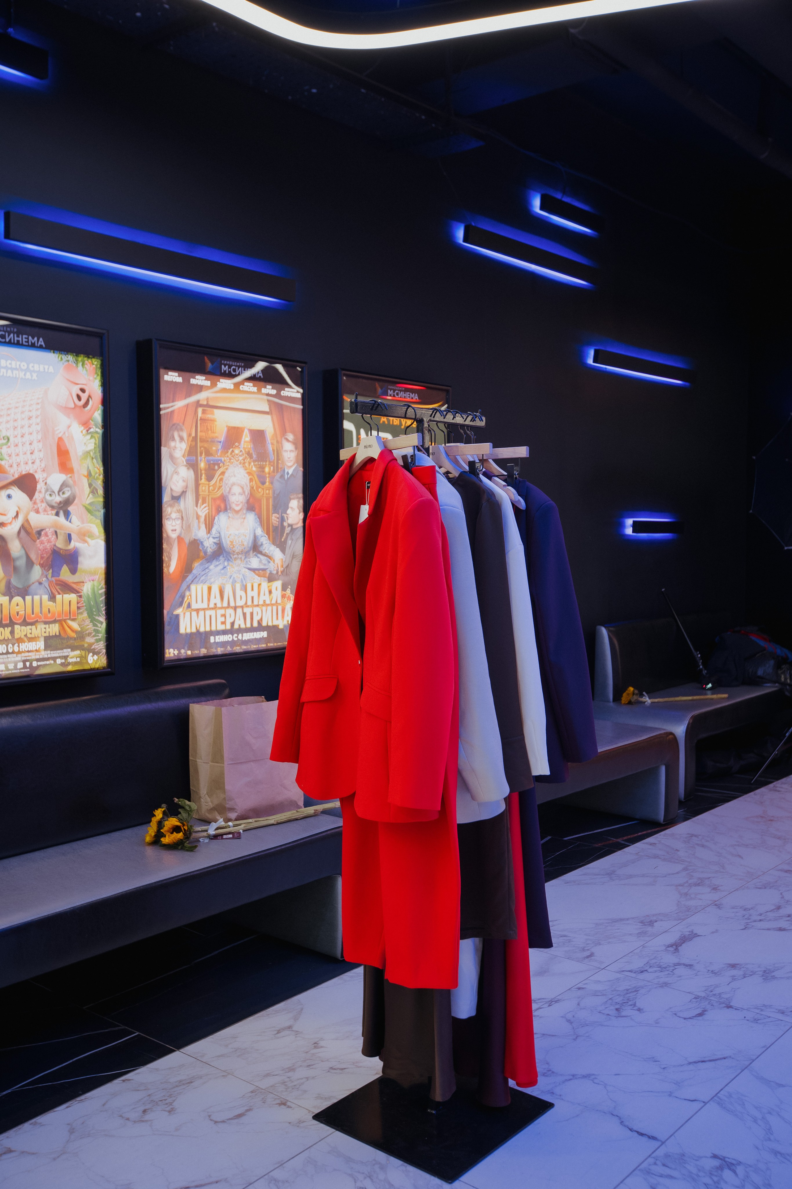 ФЭШН КОНФА. СВОИ. ФОТООТЧЕТЫ-СОБЫТИЯ-МЕСТА