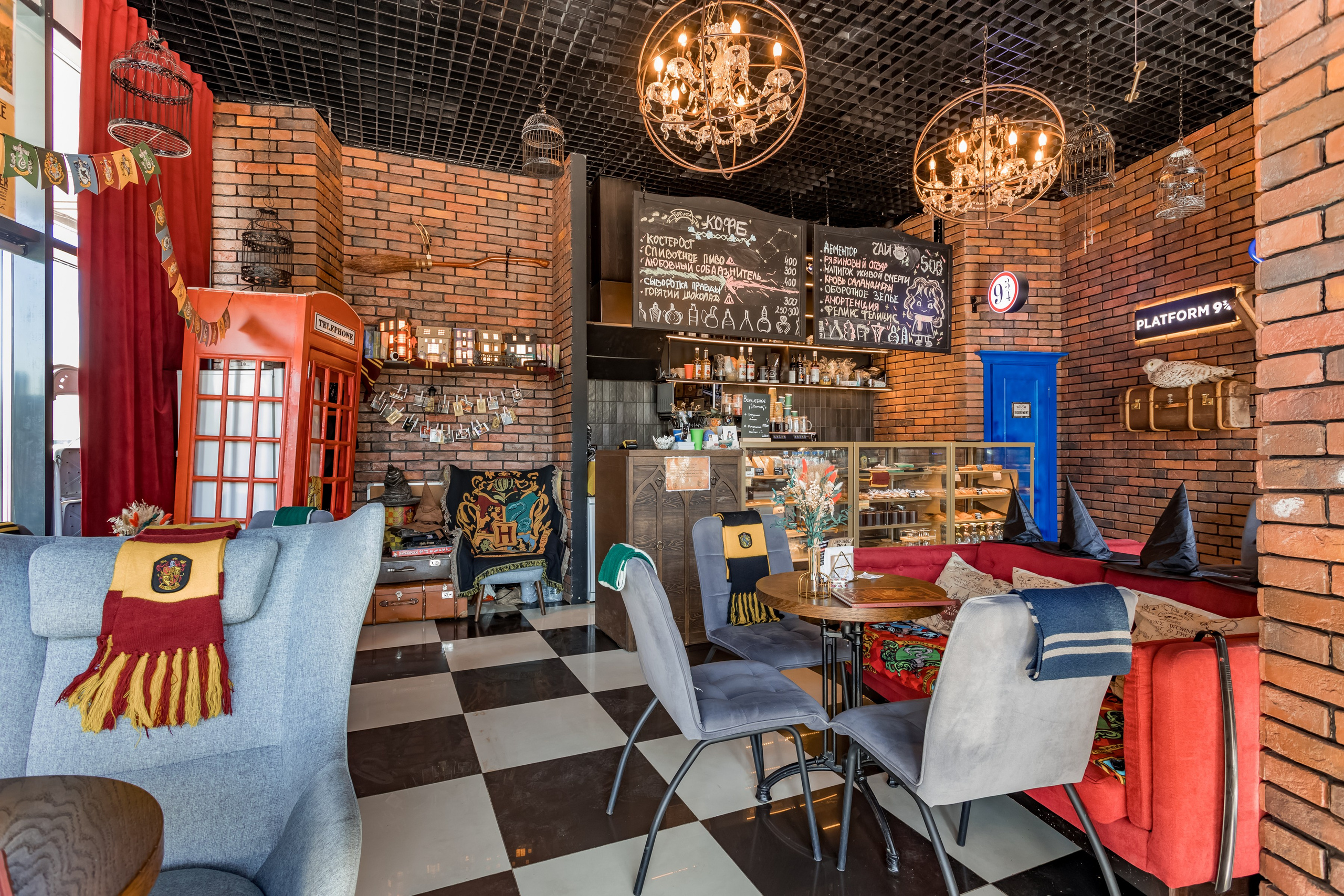 Фотосъемка для кофейни Три Метлы. Интерьеры, Контент, Портреты | Фотограф в Москве Дани Терно