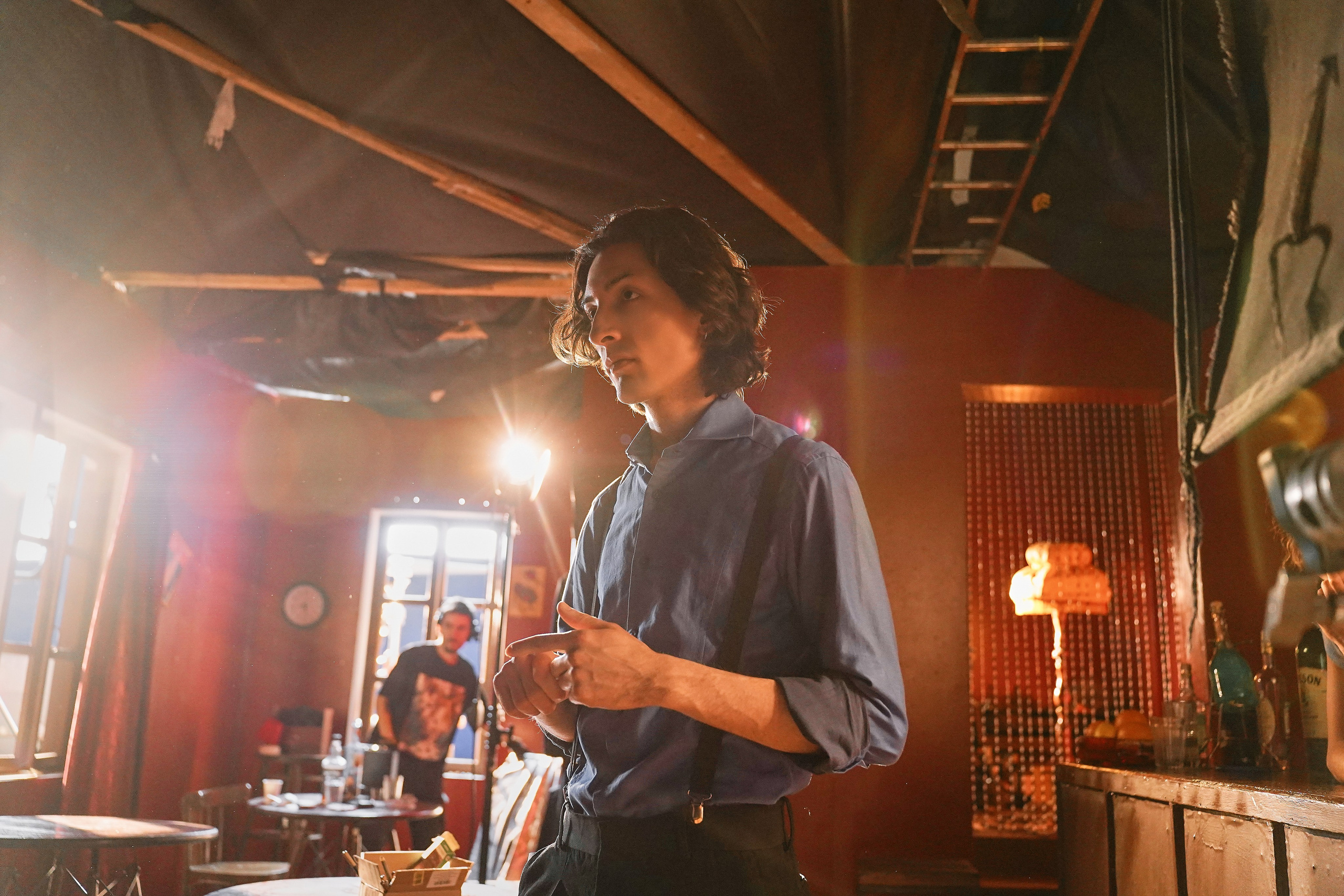 БЭКИ со съемок. Фотограф